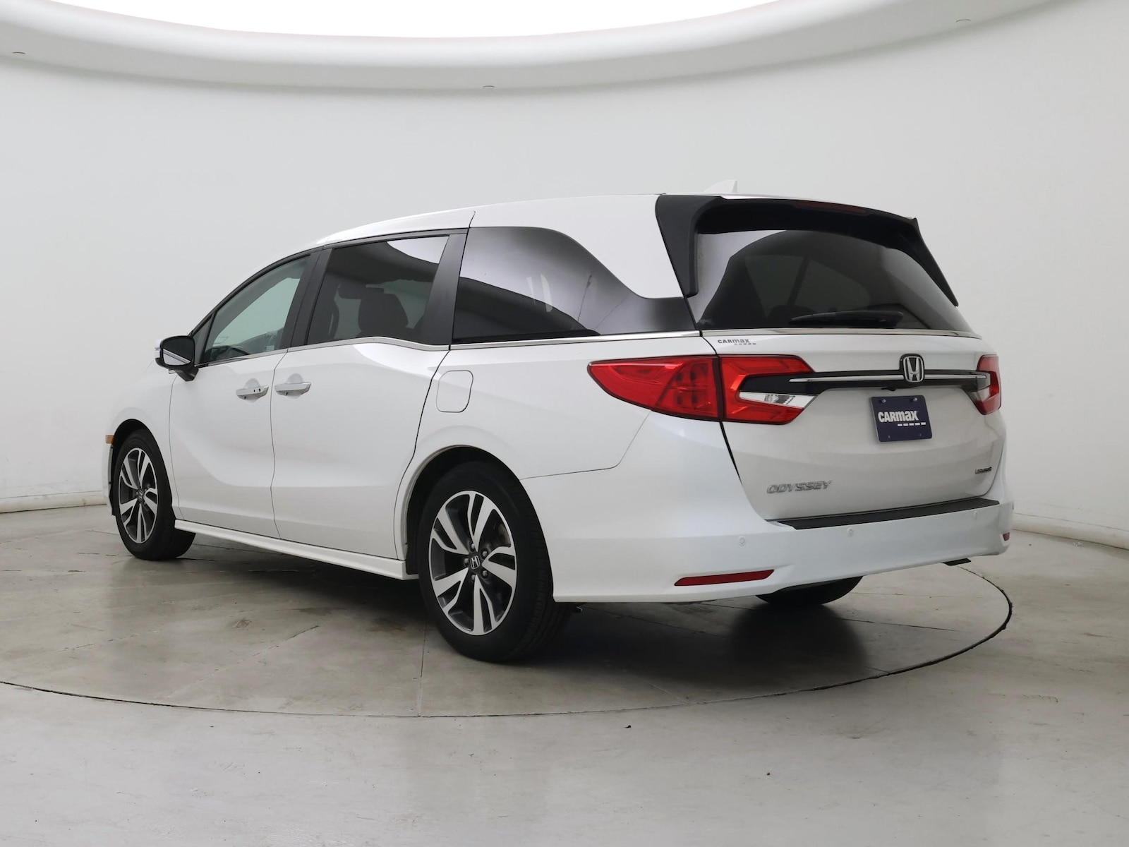 2023 Honda Odyssey Touring - Photo 3
