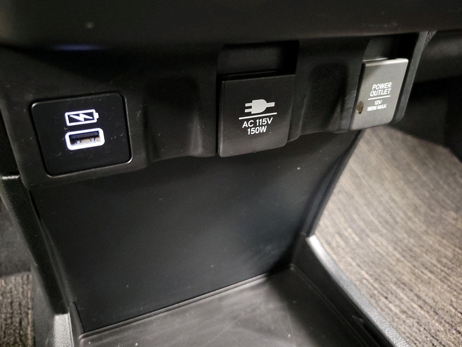 2023 Honda Odyssey Touring - Photo 20