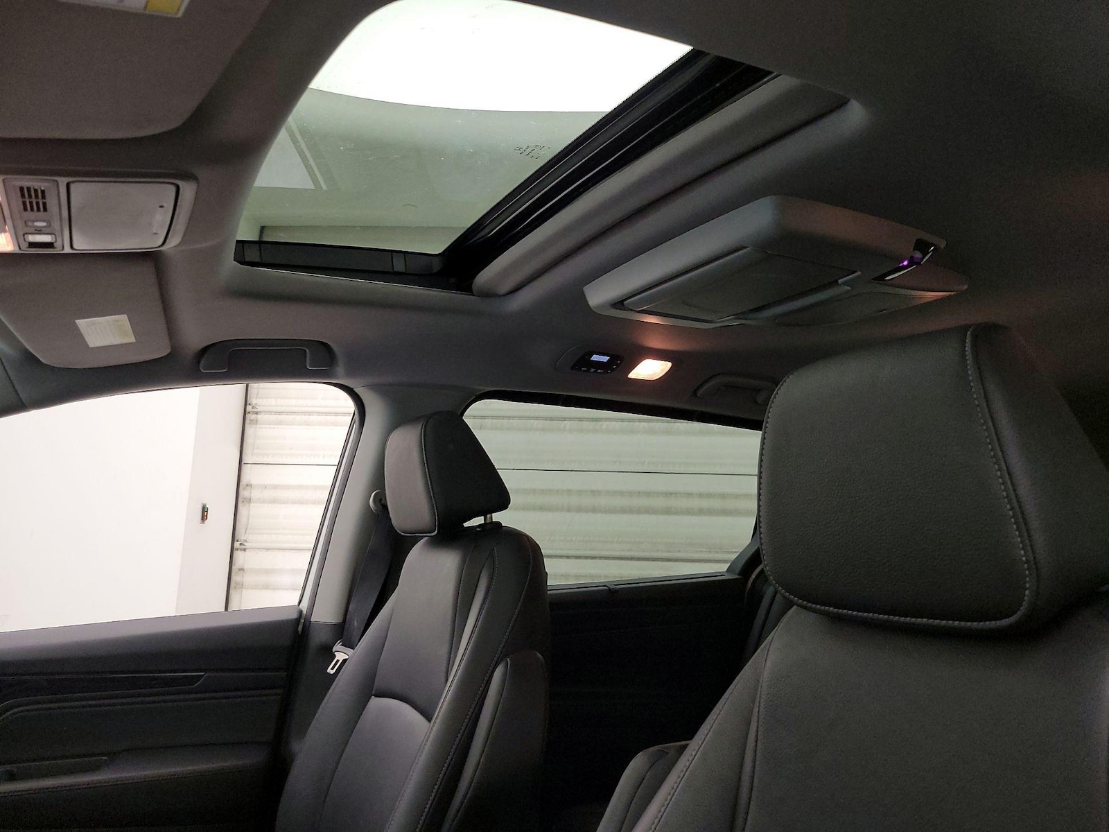 2023 Honda Odyssey Touring - Photo 21