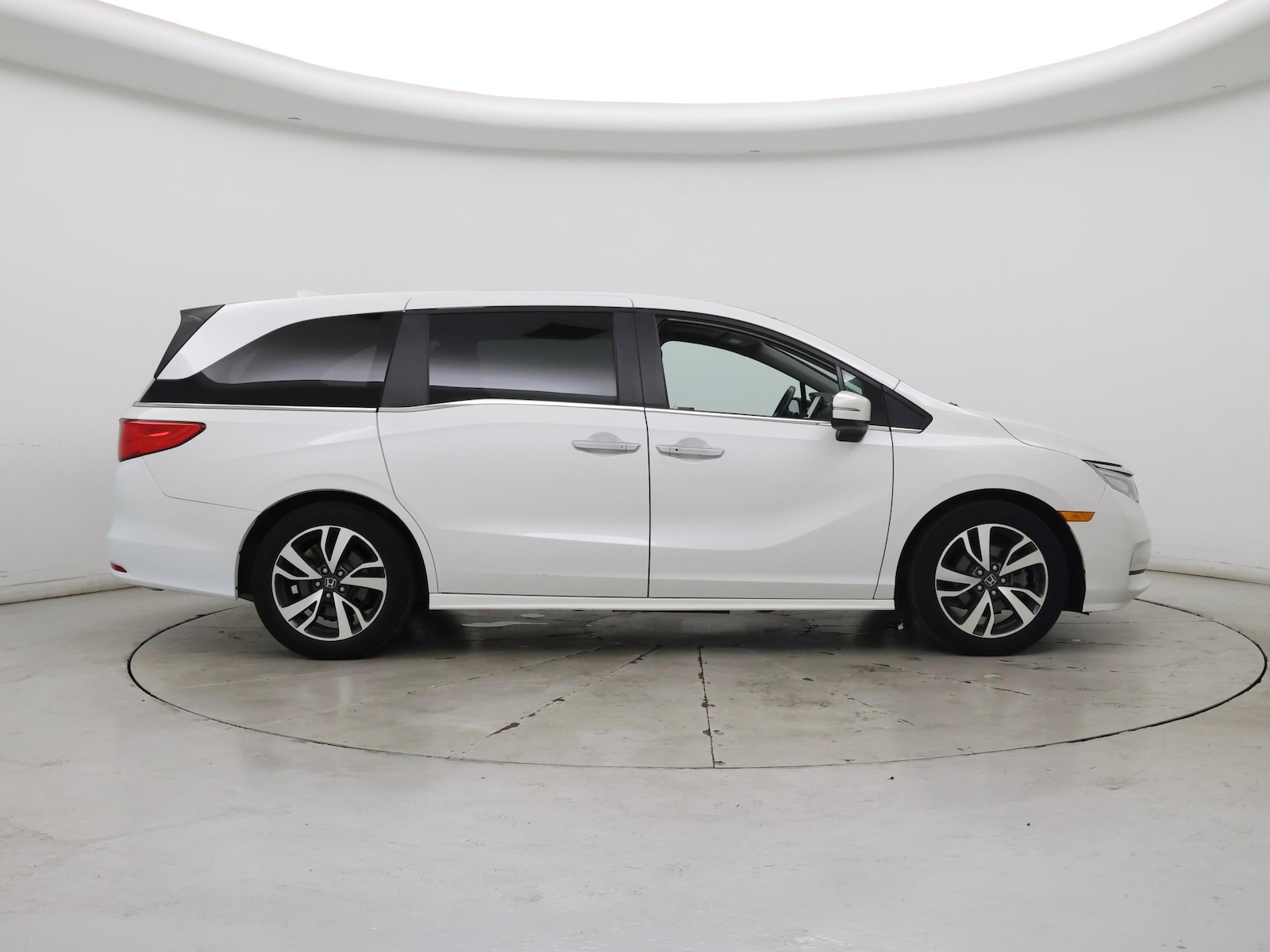 2023 Honda Odyssey Touring - Photo 8