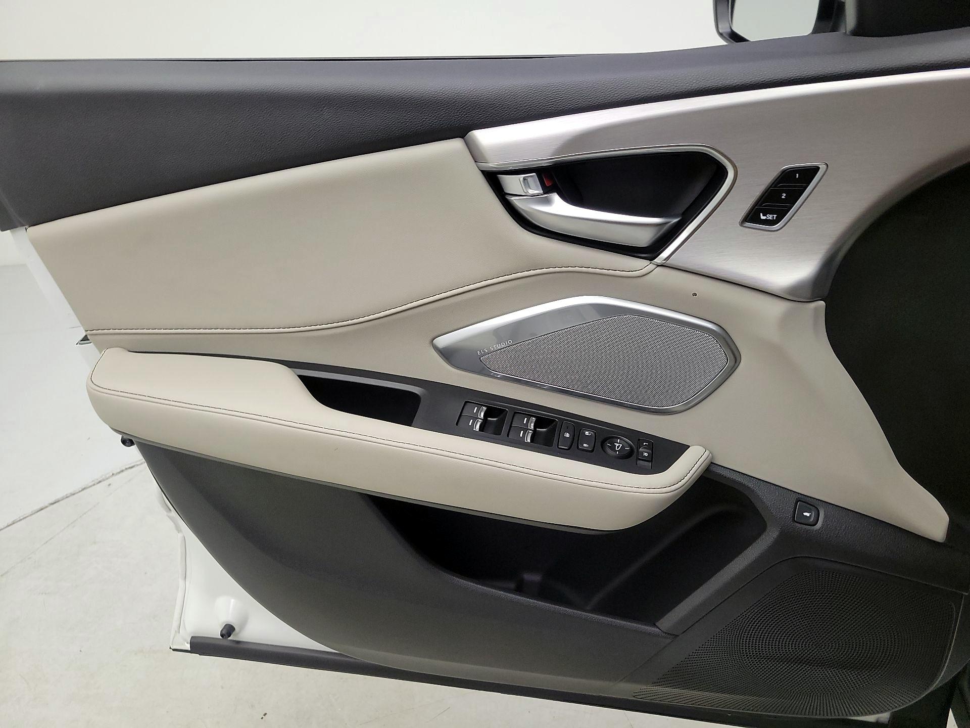 Thumbnail: 2026 Acura RDX - 12