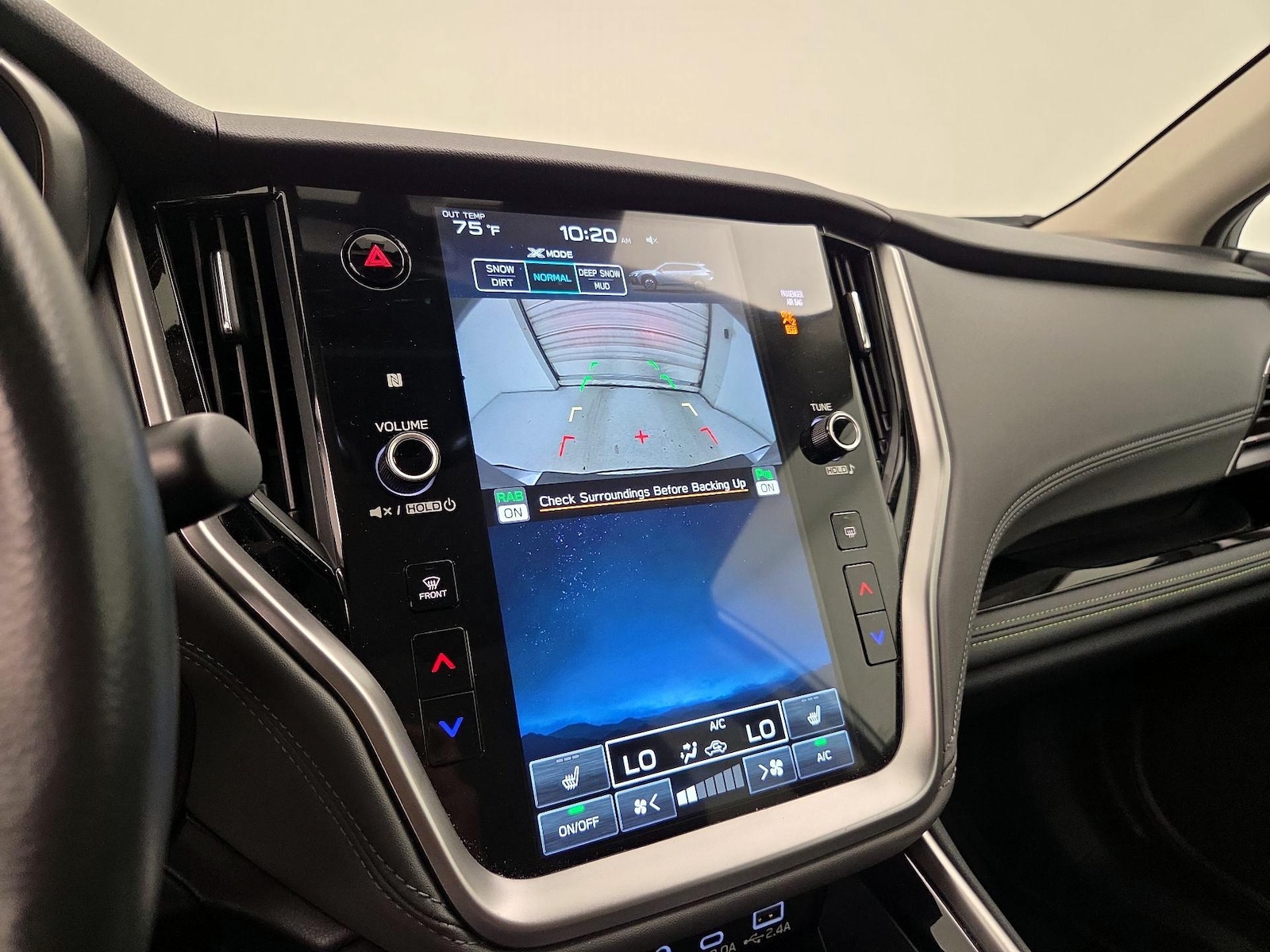 2025 Subaru Outback Onyx Edition - Photo 15
