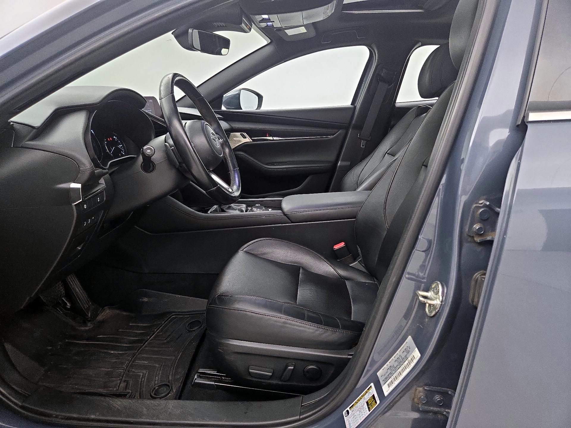 Thumbnail: 2020 Mazda Mazda3 - 11