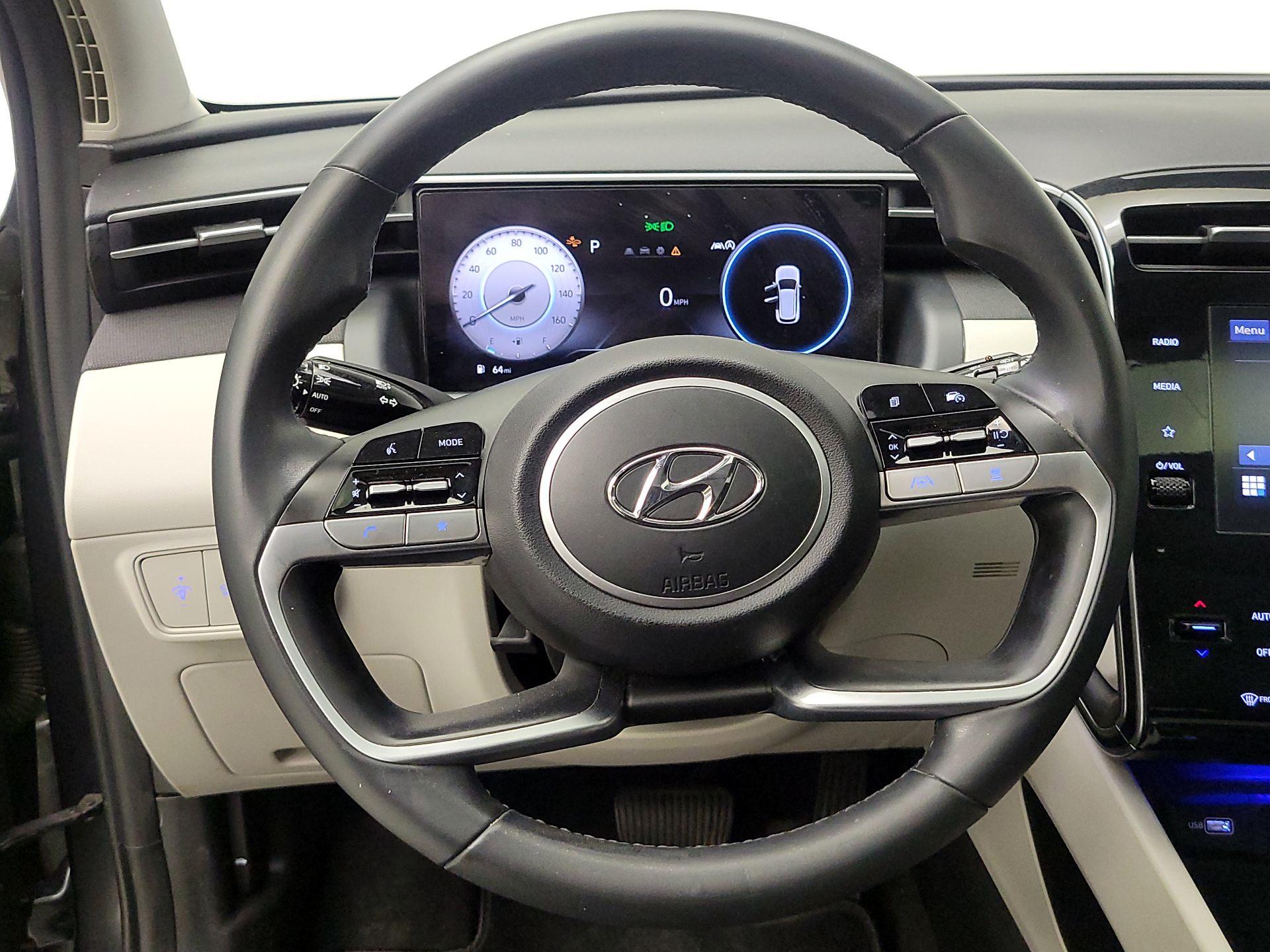 Thumbnail: 2022 Hyundai Tucson - 10