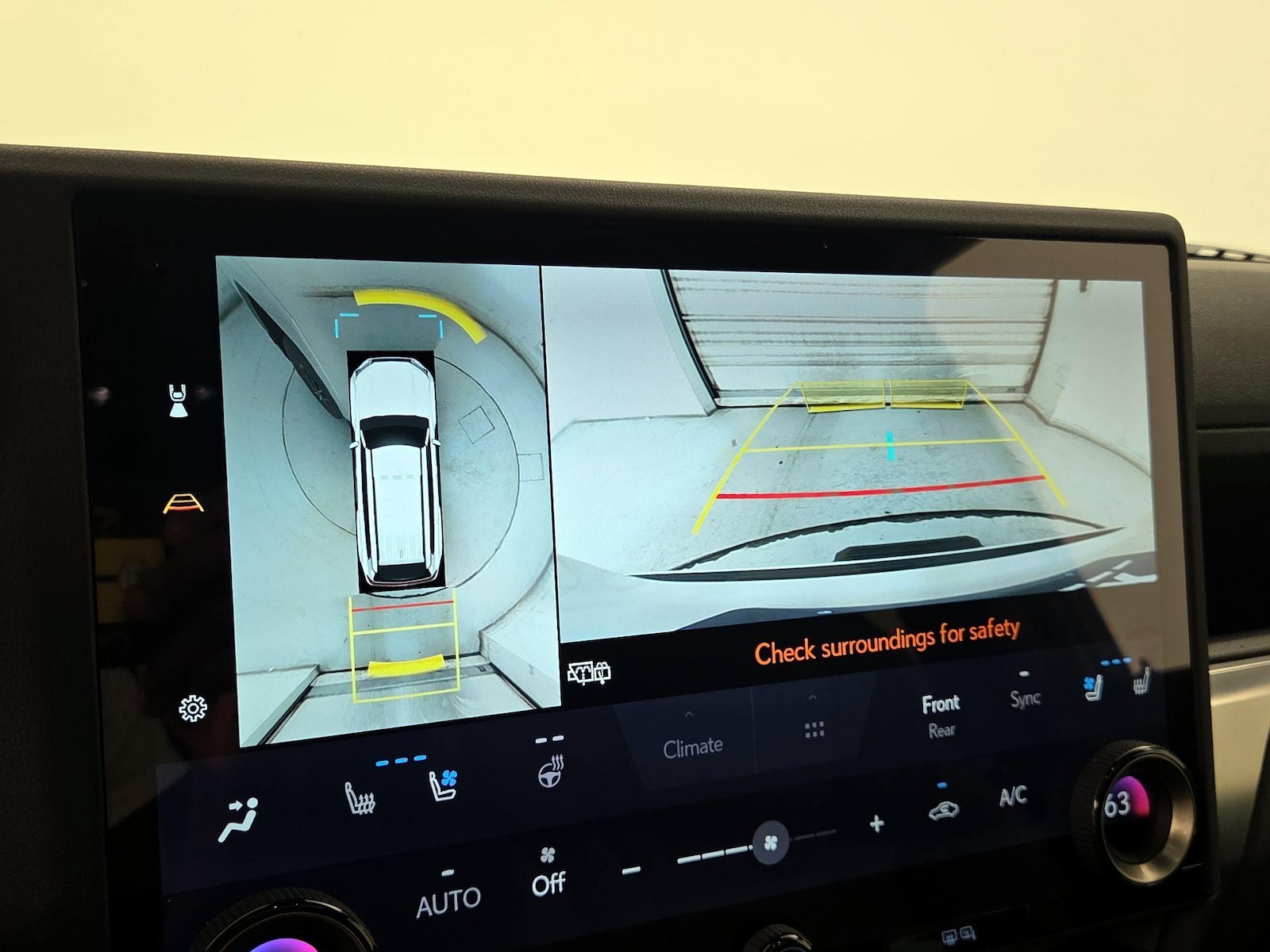 2024 Lexus GX Premium+ - Photo 15