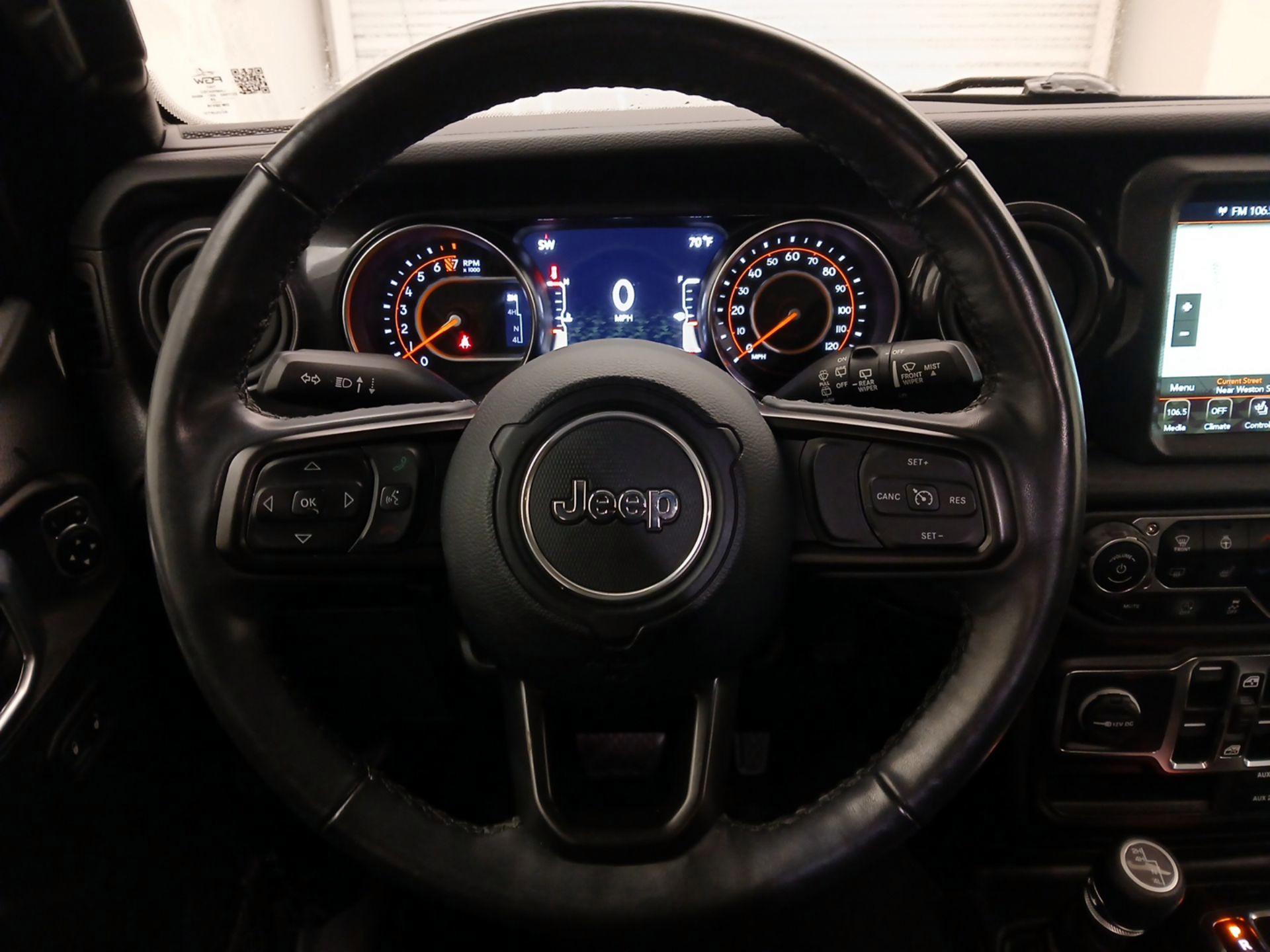 Thumbnail: 2022 Jeep Wrangler - 10