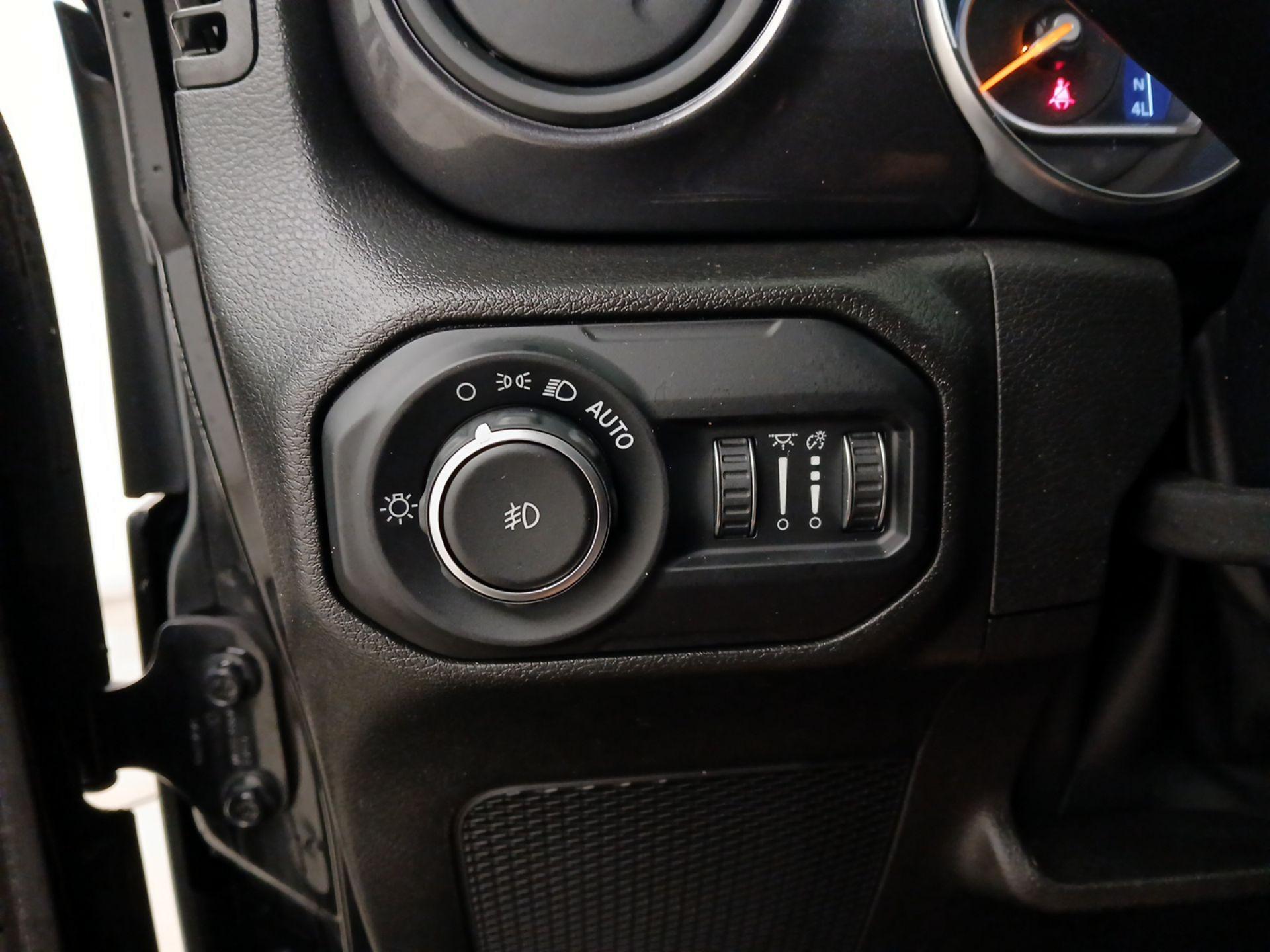Thumbnail: 2022 Jeep Wrangler - 13