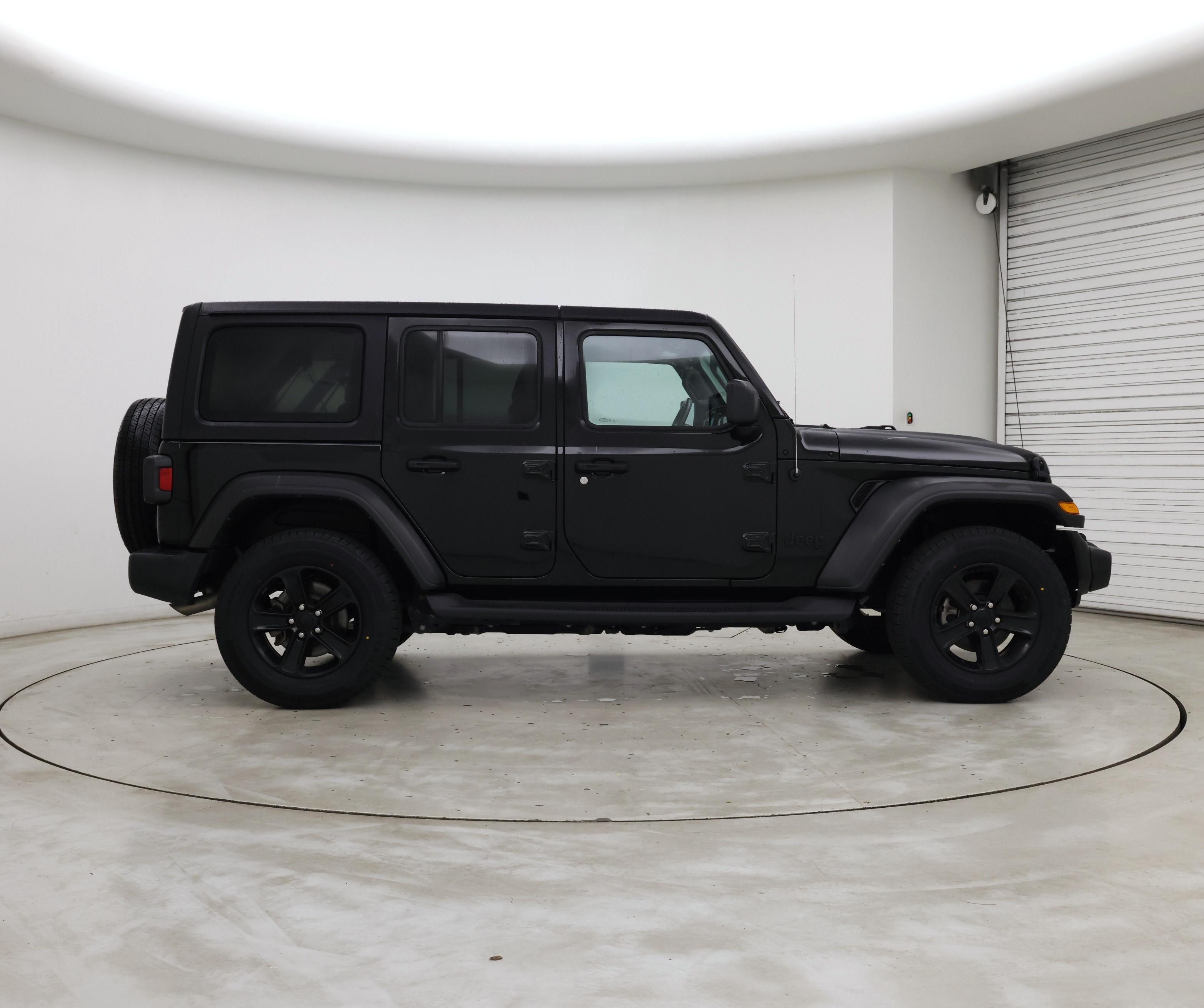Thumbnail: 2022 Jeep Wrangler - 7