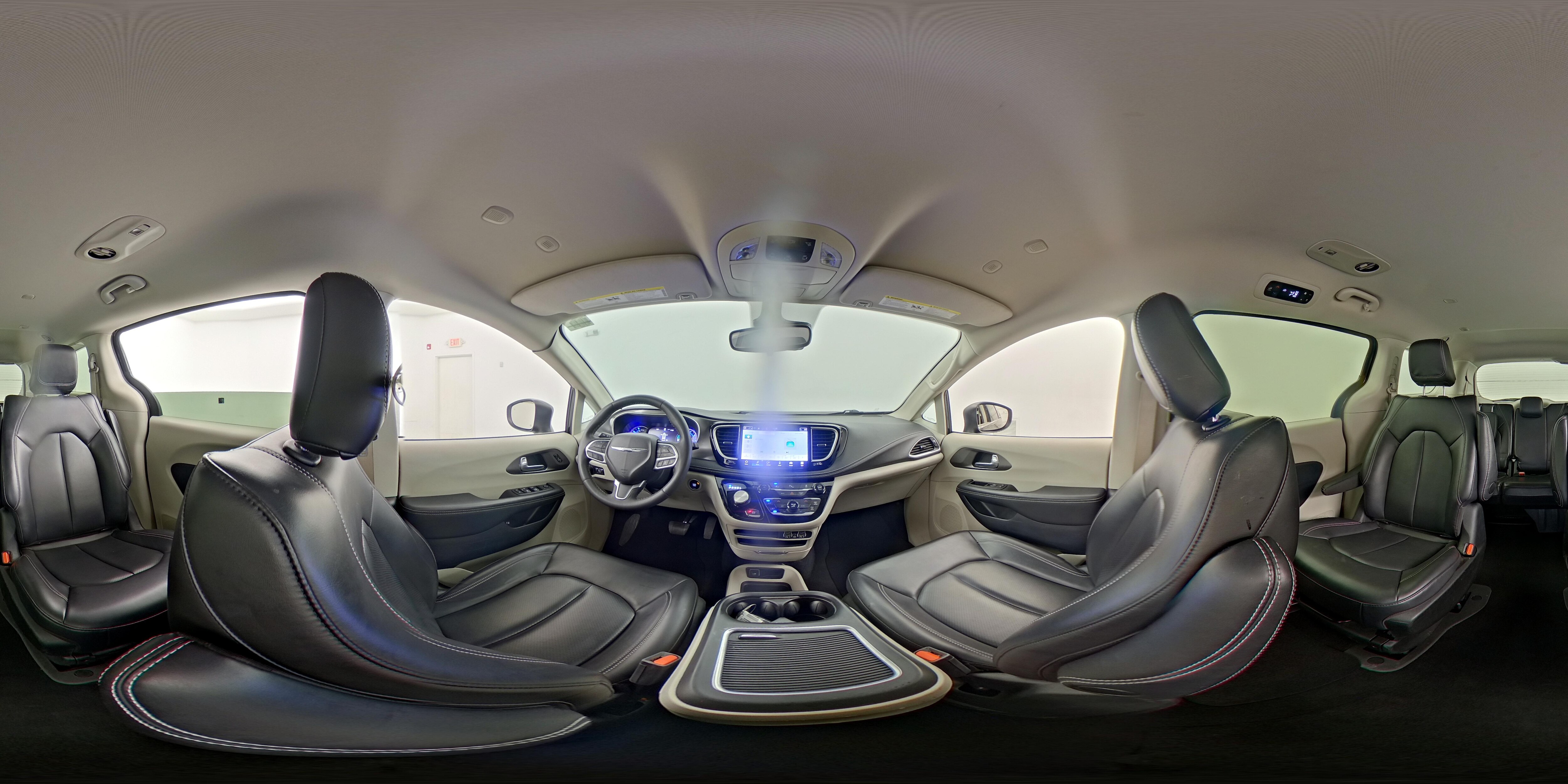 2023 Chrysler Pacifica Hybrid Touring L - Photo 25