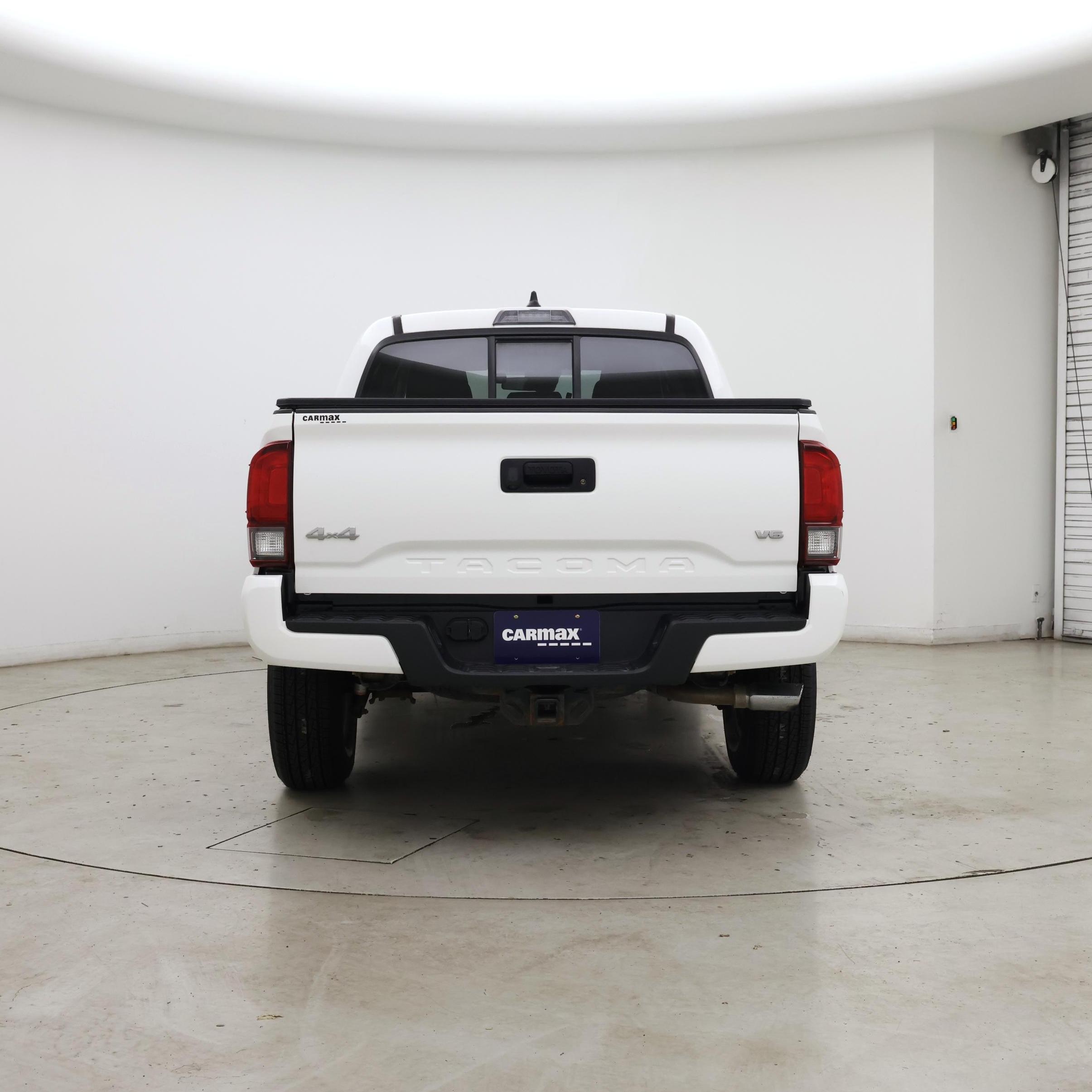 Thumbnail: 2023 Toyota Tacoma - 6