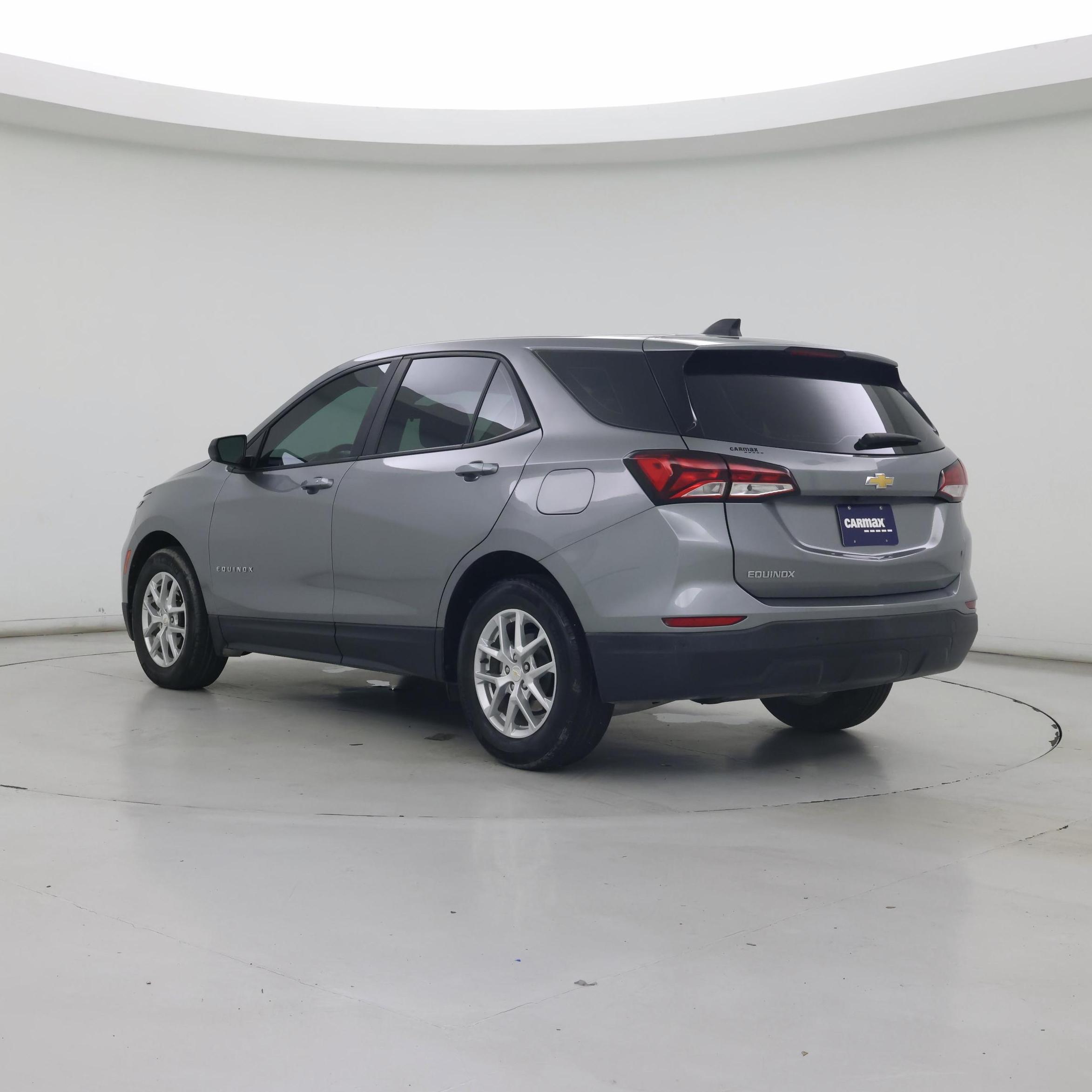 Thumbnail: 2023 Chevrolet Equinox - 2