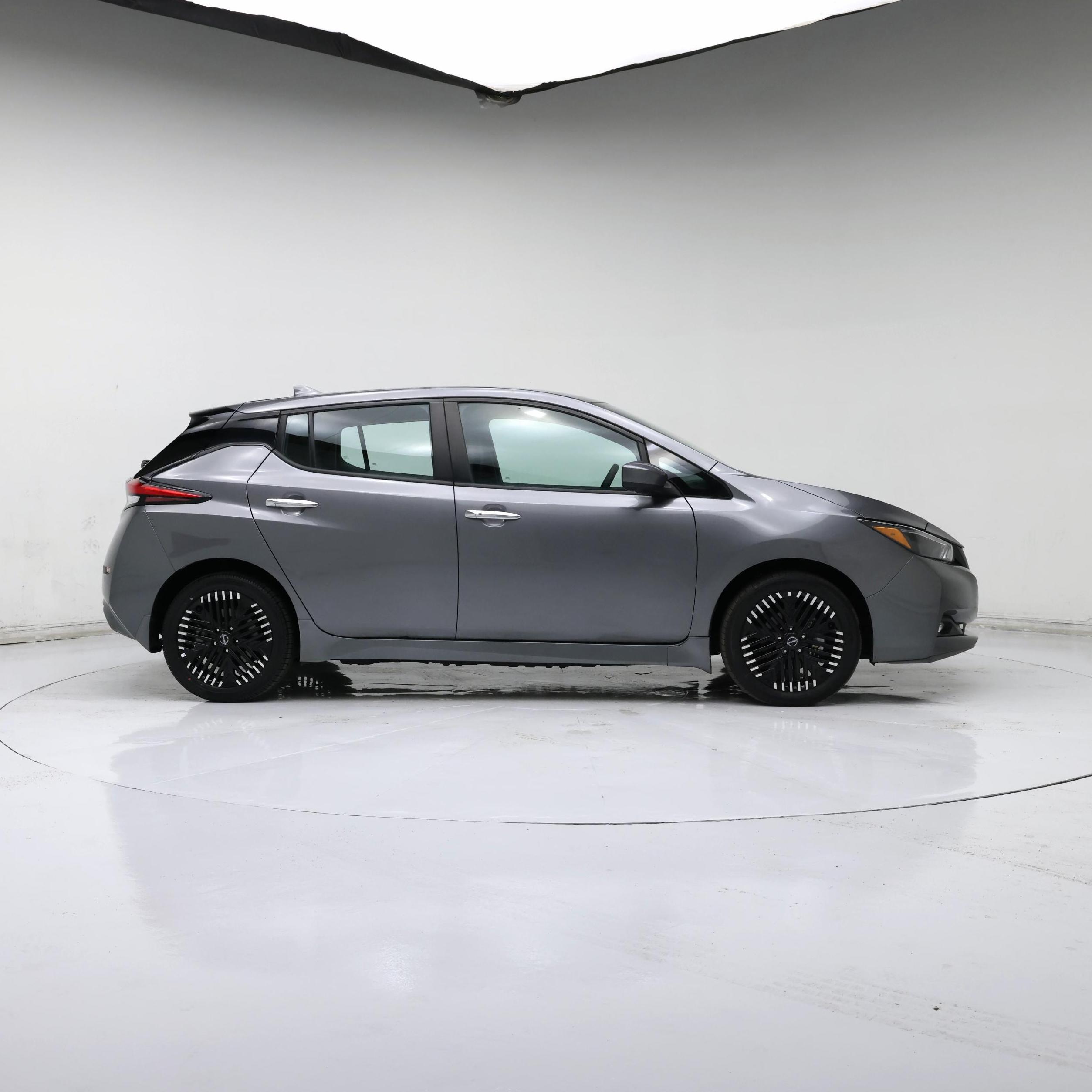 Thumbnail: 2024 Nissan Leaf - 7