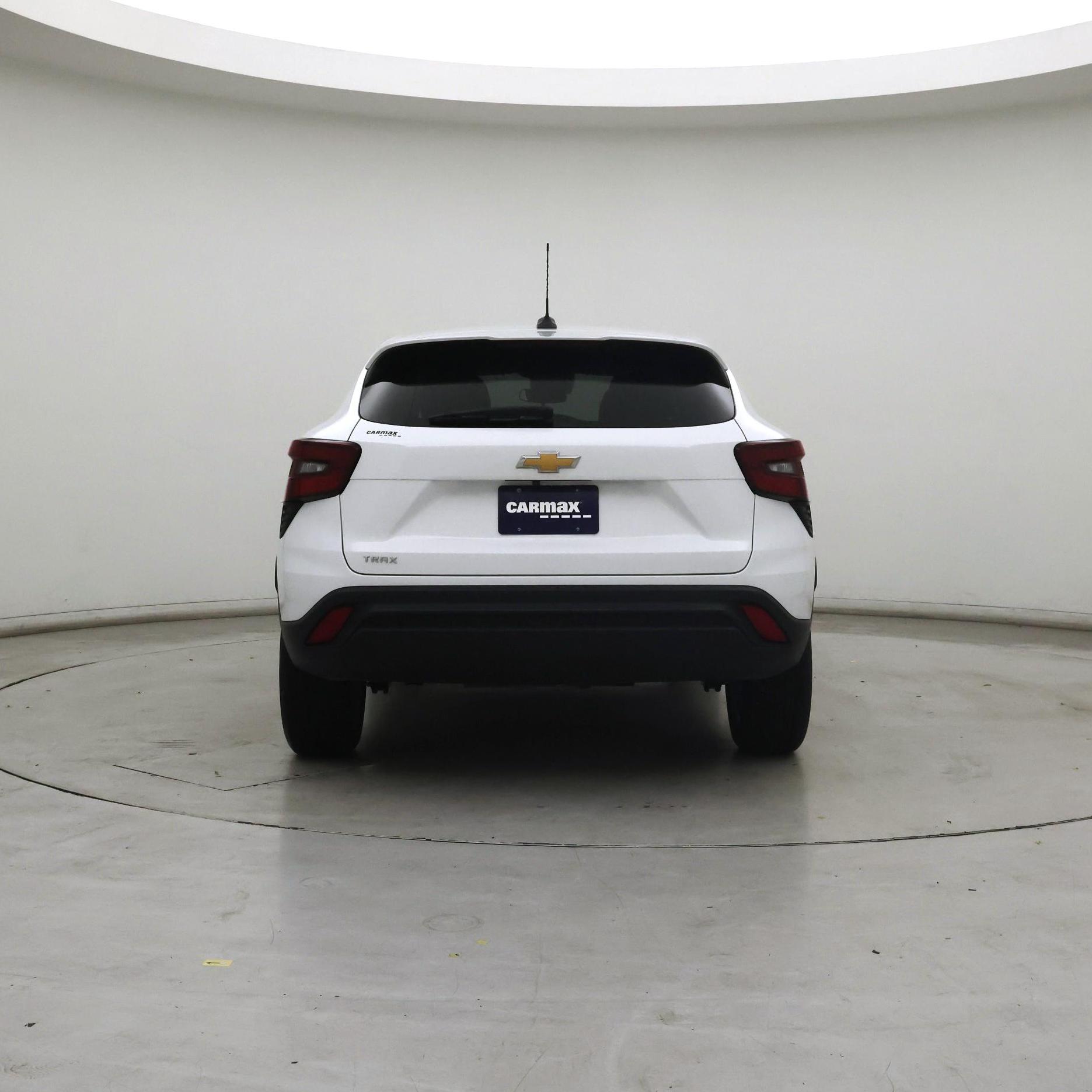 Thumbnail: 2024 Chevrolet Trax - 6