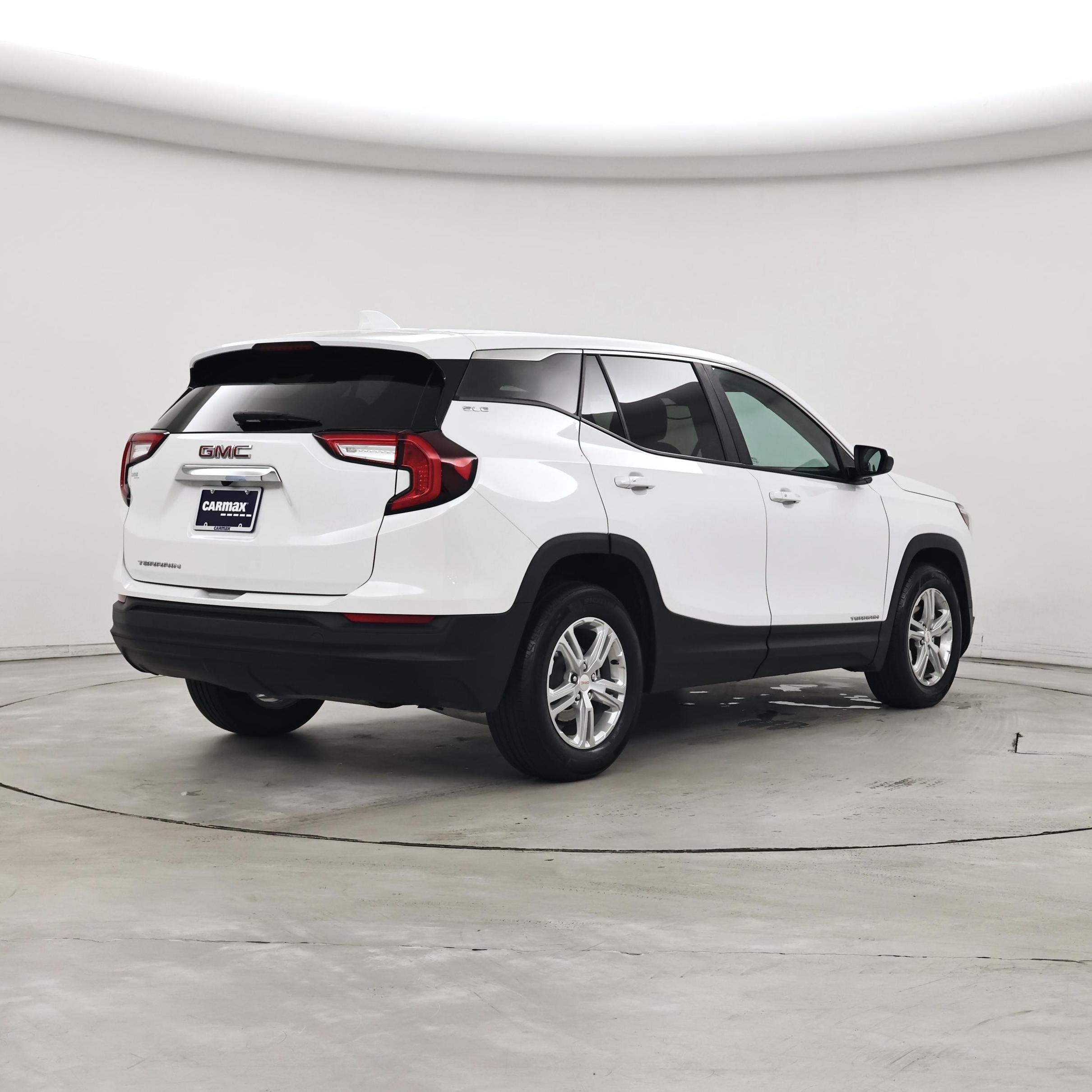 Thumbnail: 2024 GMC Terrain - 8