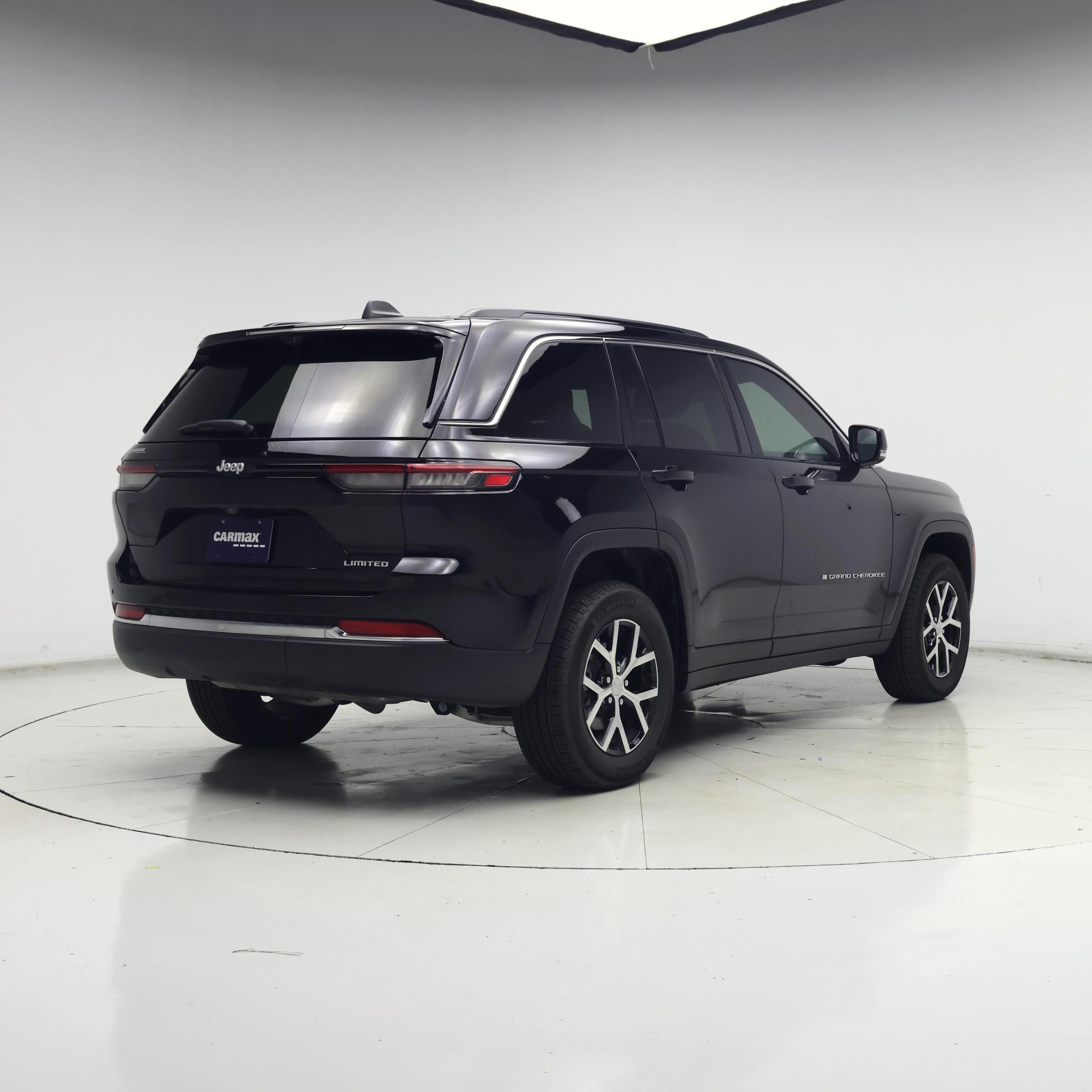 Thumbnail: 2025 Jeep Grand Cherokee - 8