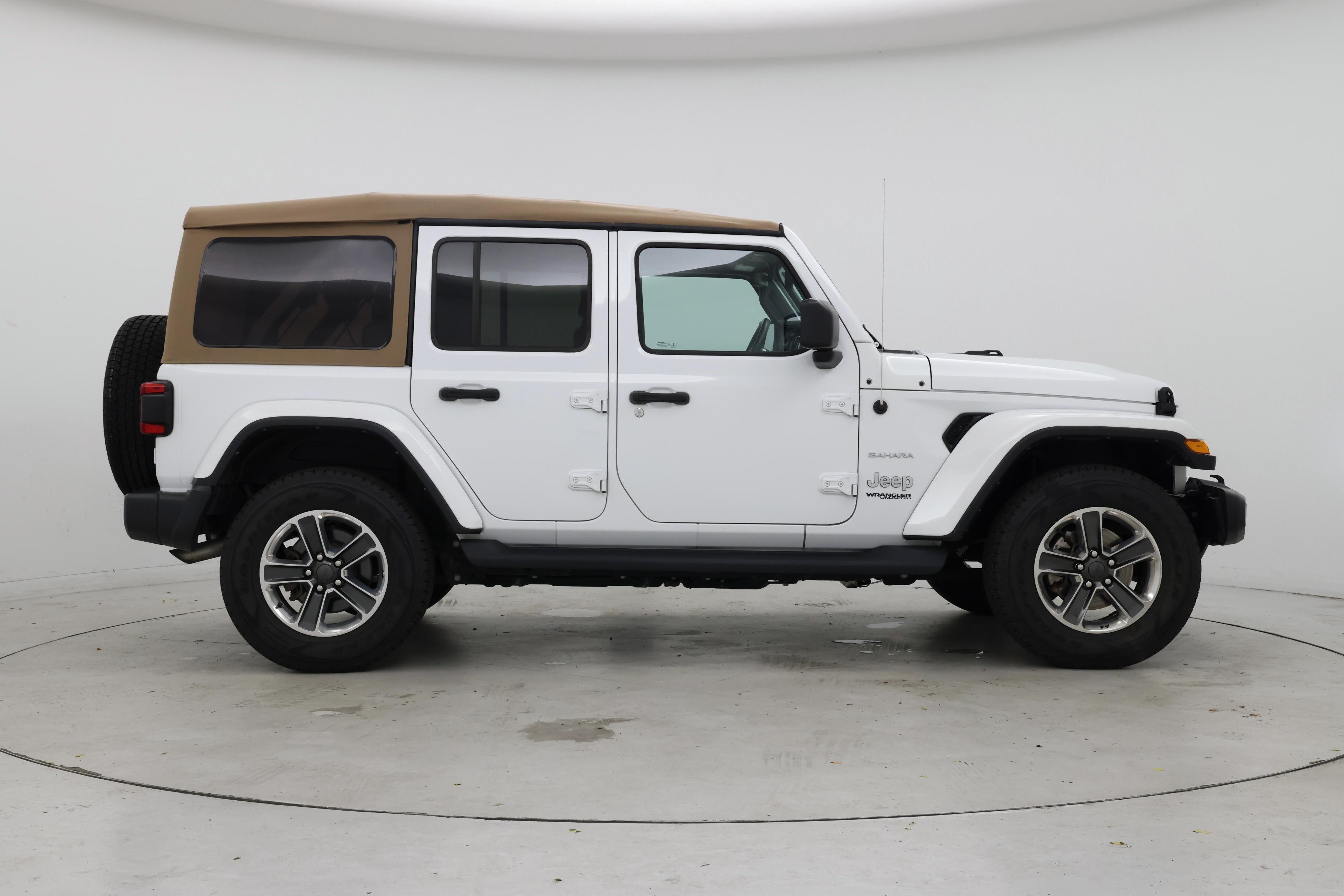 Thumbnail: 2022 Jeep Wrangler - 7