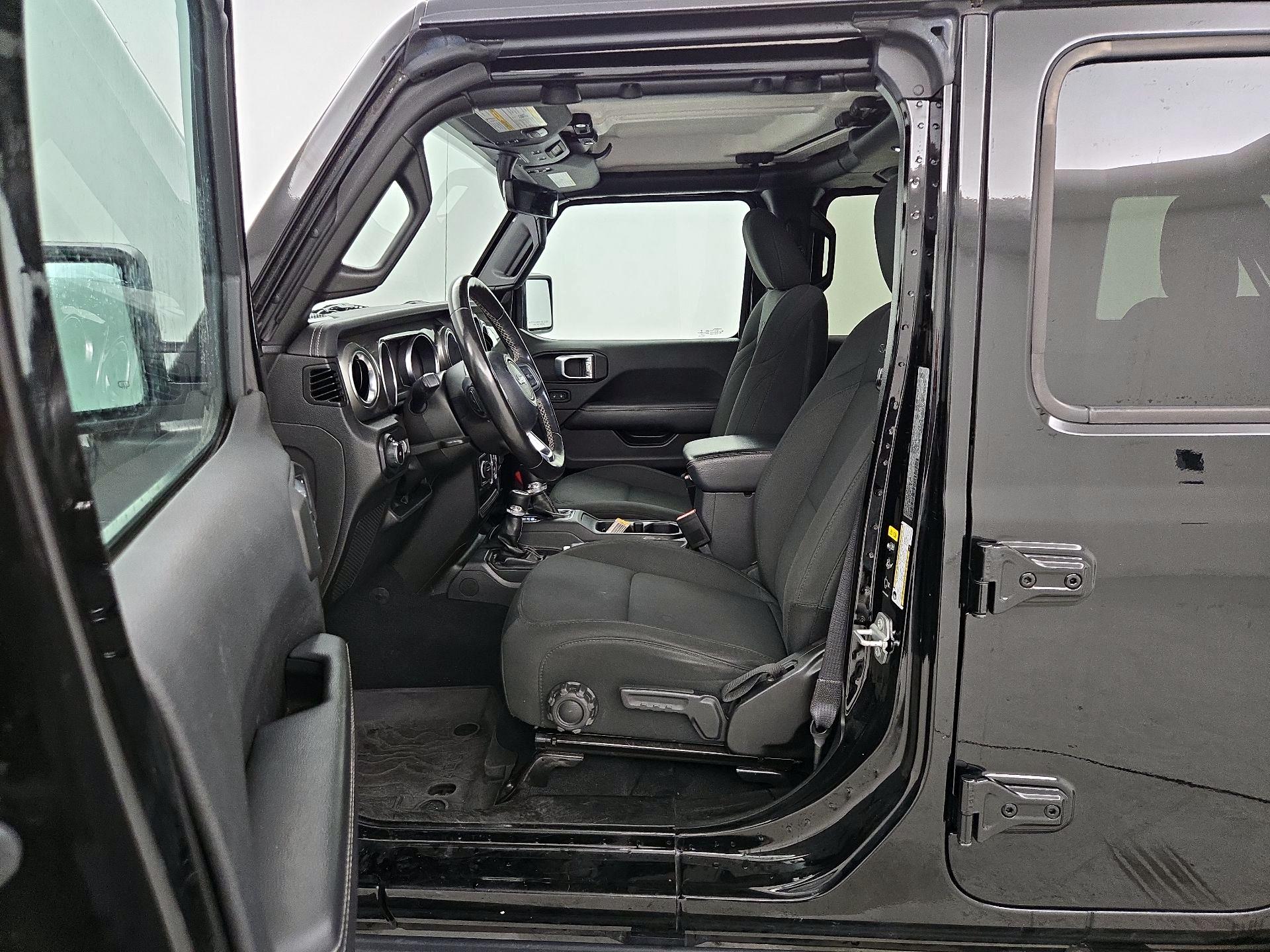Thumbnail: 2022 Jeep Wrangler - 11