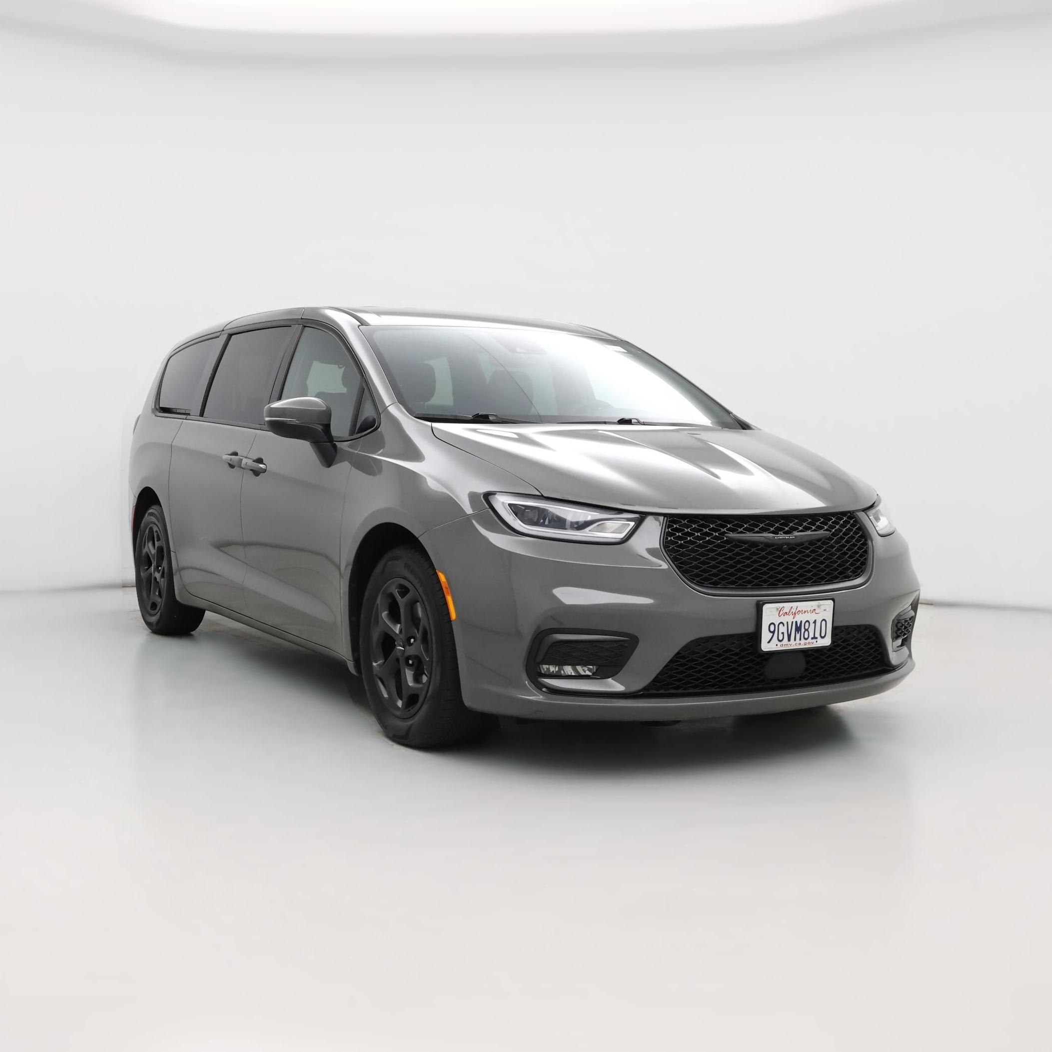Thumbnail: 2023 Chrysler Pacifica - 1
