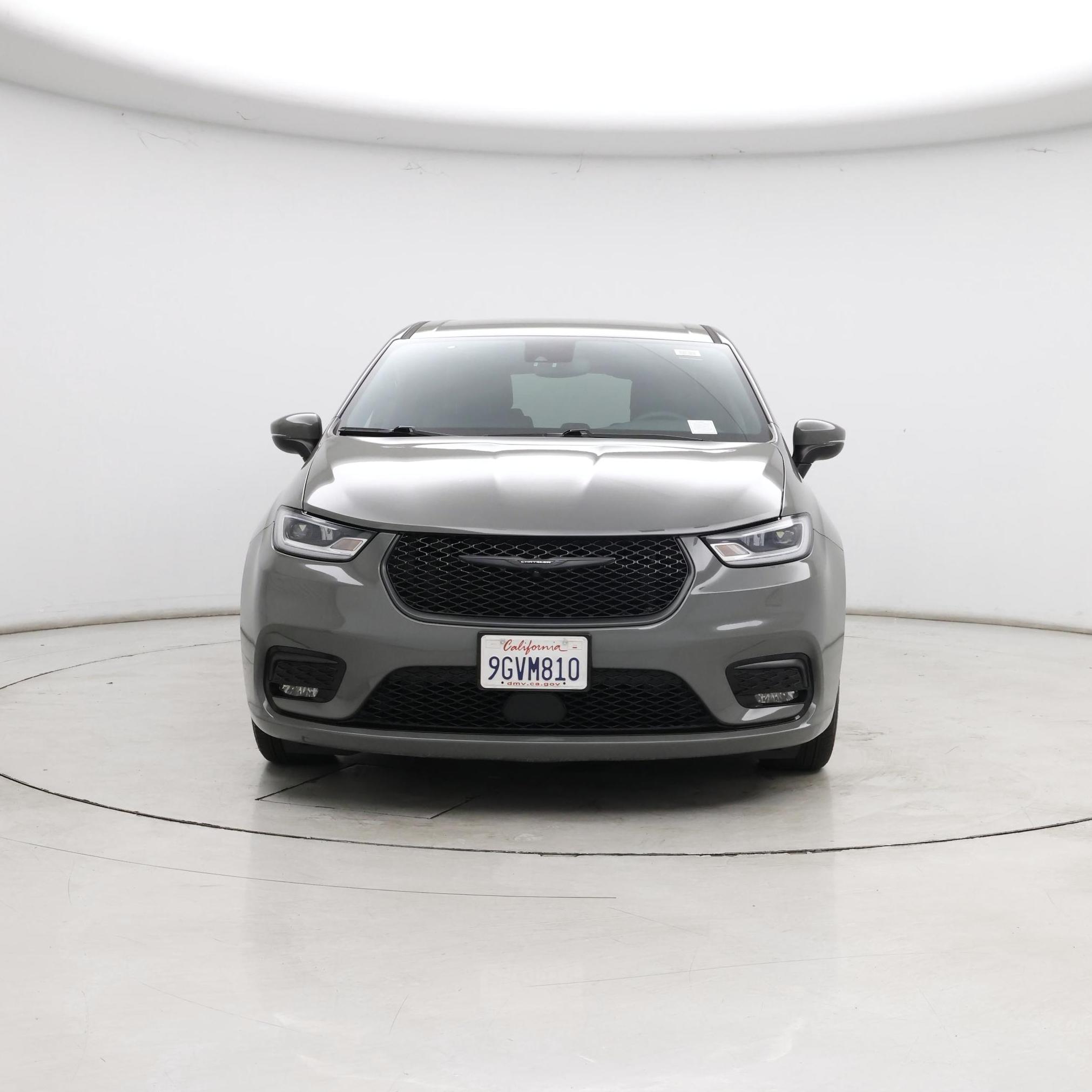 Thumbnail: 2023 Chrysler Pacifica - 5