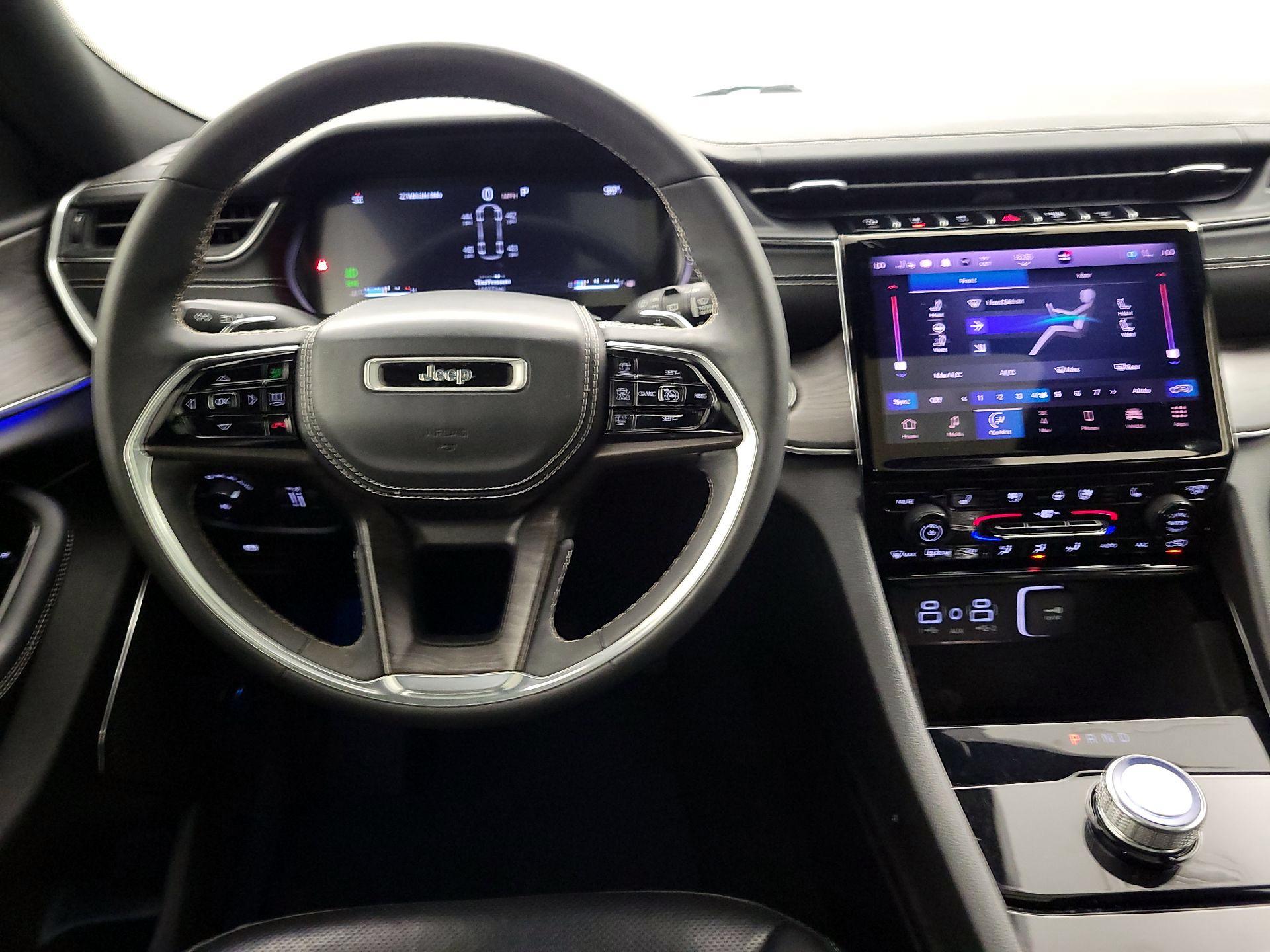 Thumbnail: 2023 Jeep Grand Cherokee L - 10