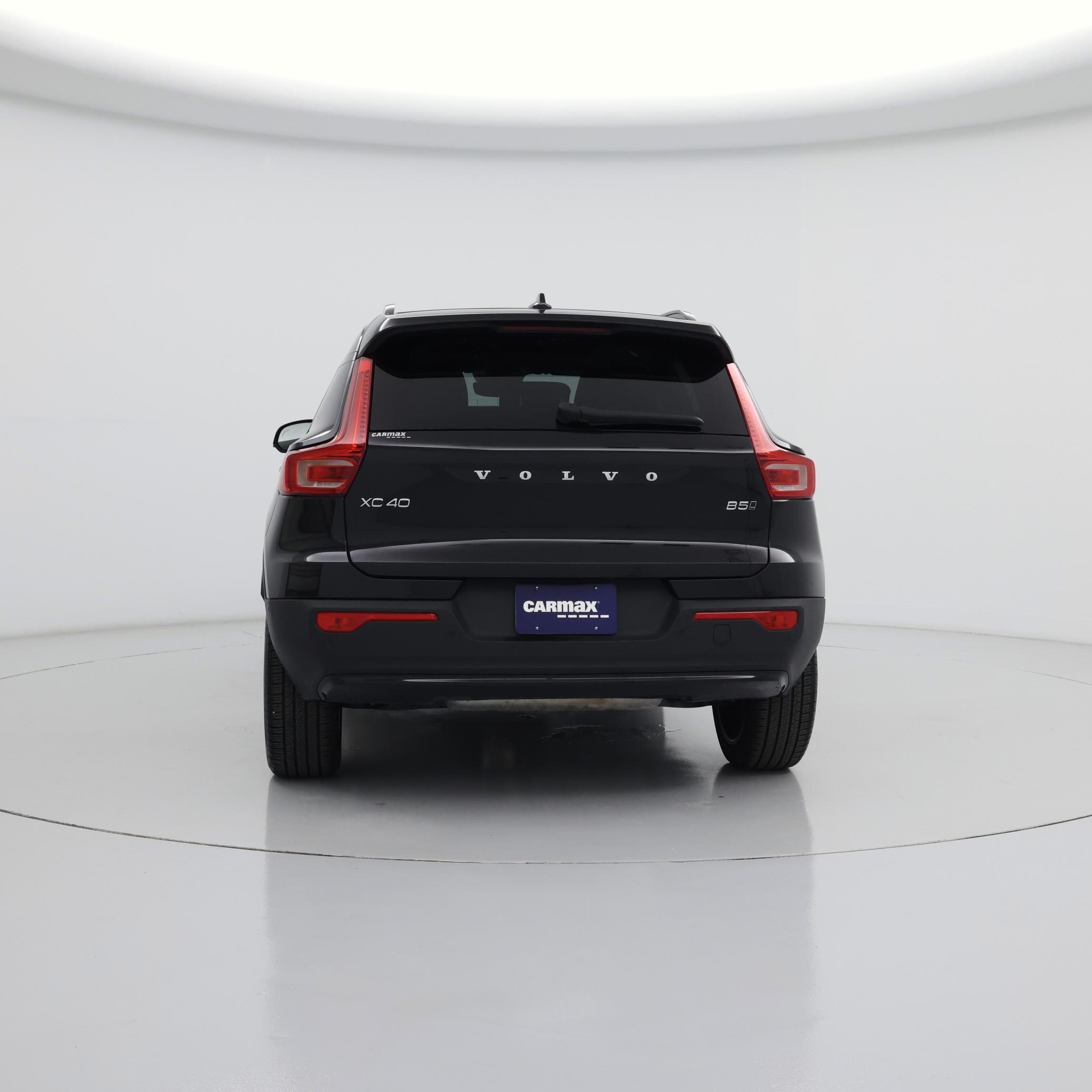 Thumbnail: 2025 Volvo XC40 - 6
