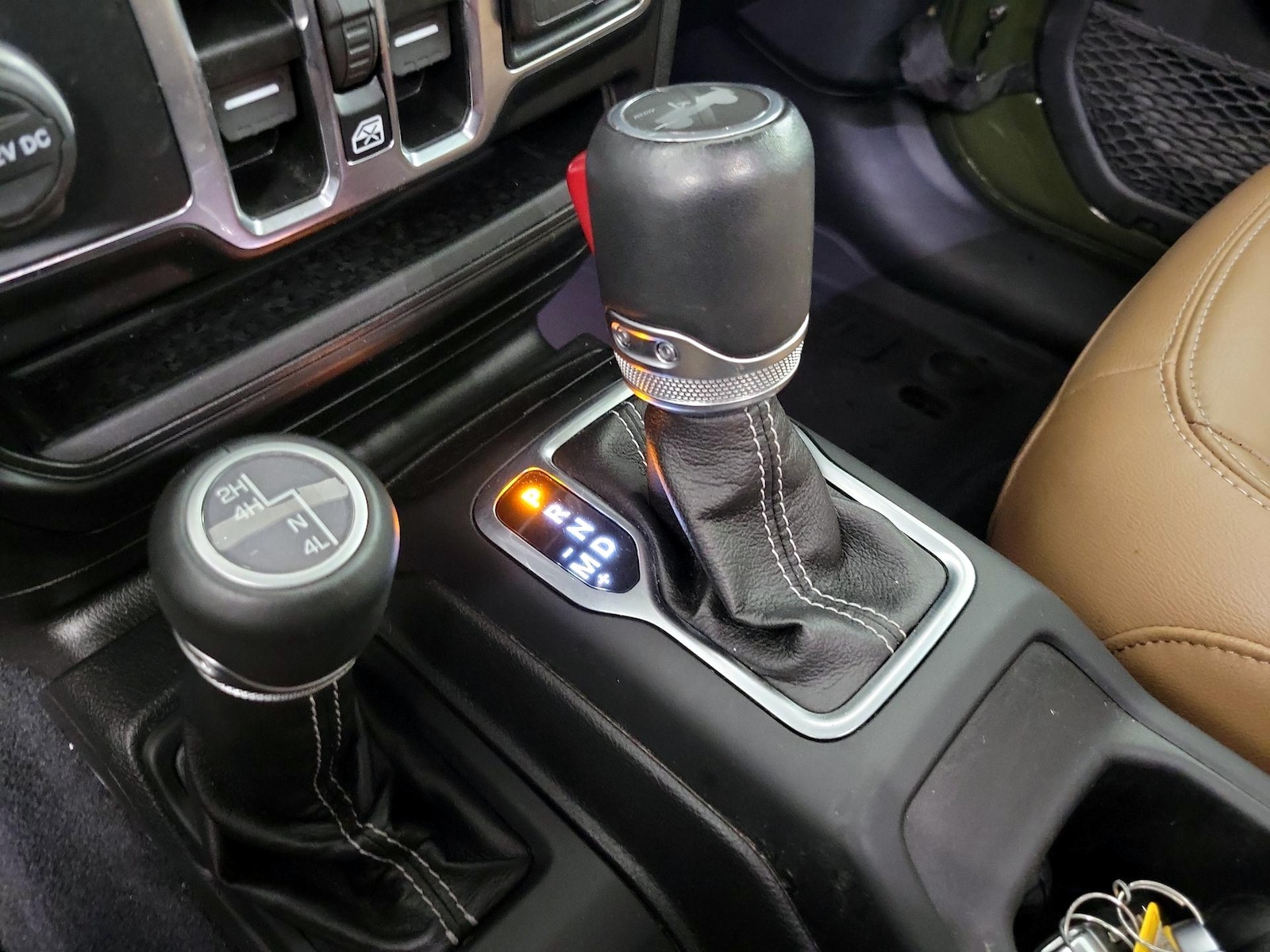 2022 Jeep Wrangler Unlimited Sahara - Photo 19