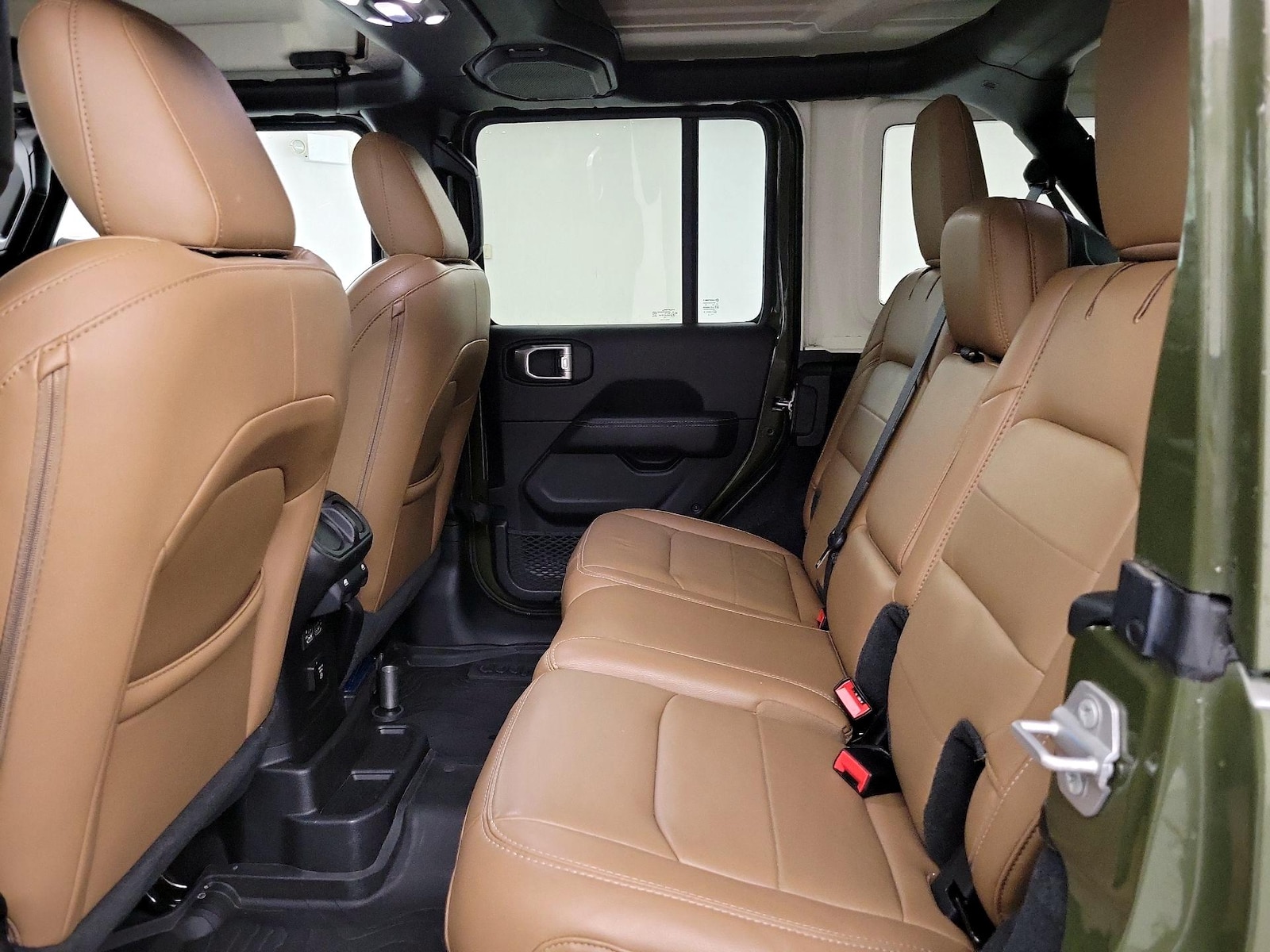 2022 Jeep Wrangler Unlimited Sahara - Photo 21