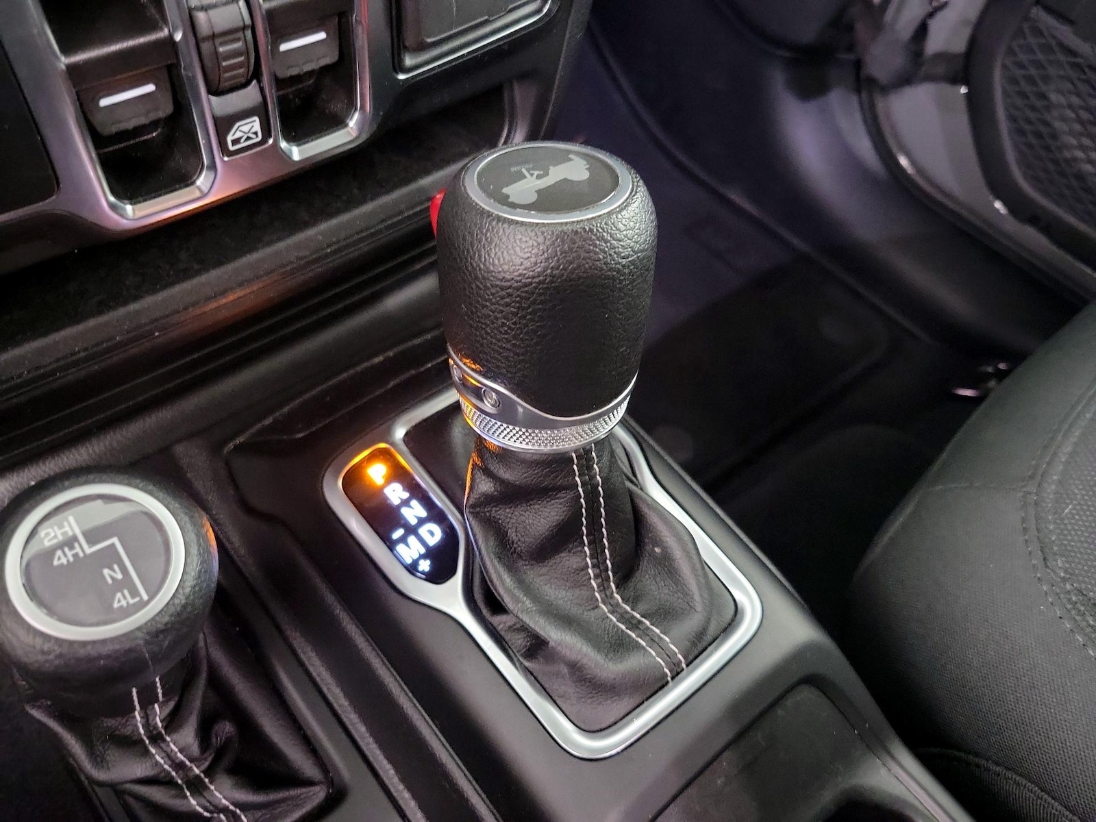 2022 Jeep Wrangler Unlimited Sahara - Photo 19