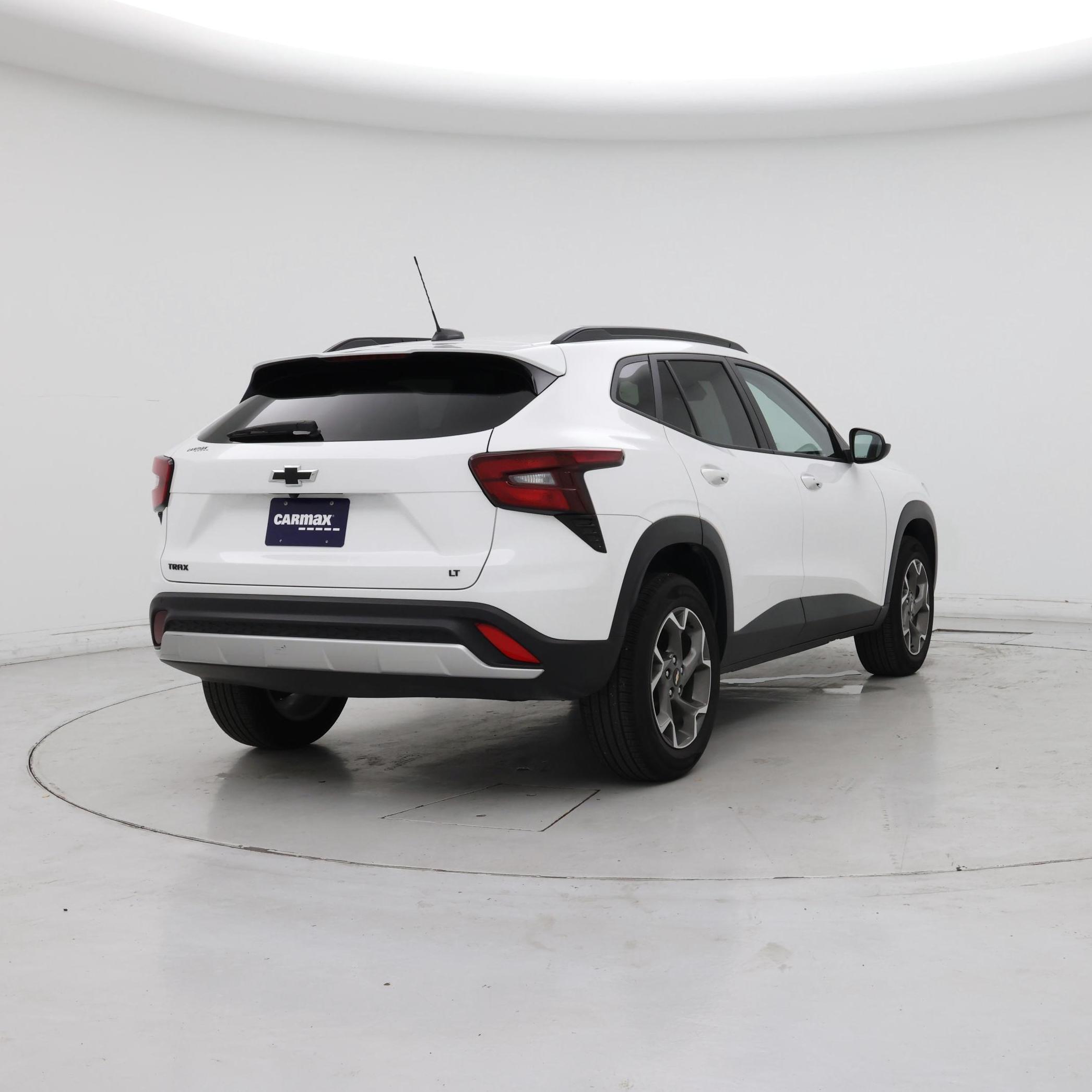 Thumbnail: 2025 Chevrolet Trax - 8