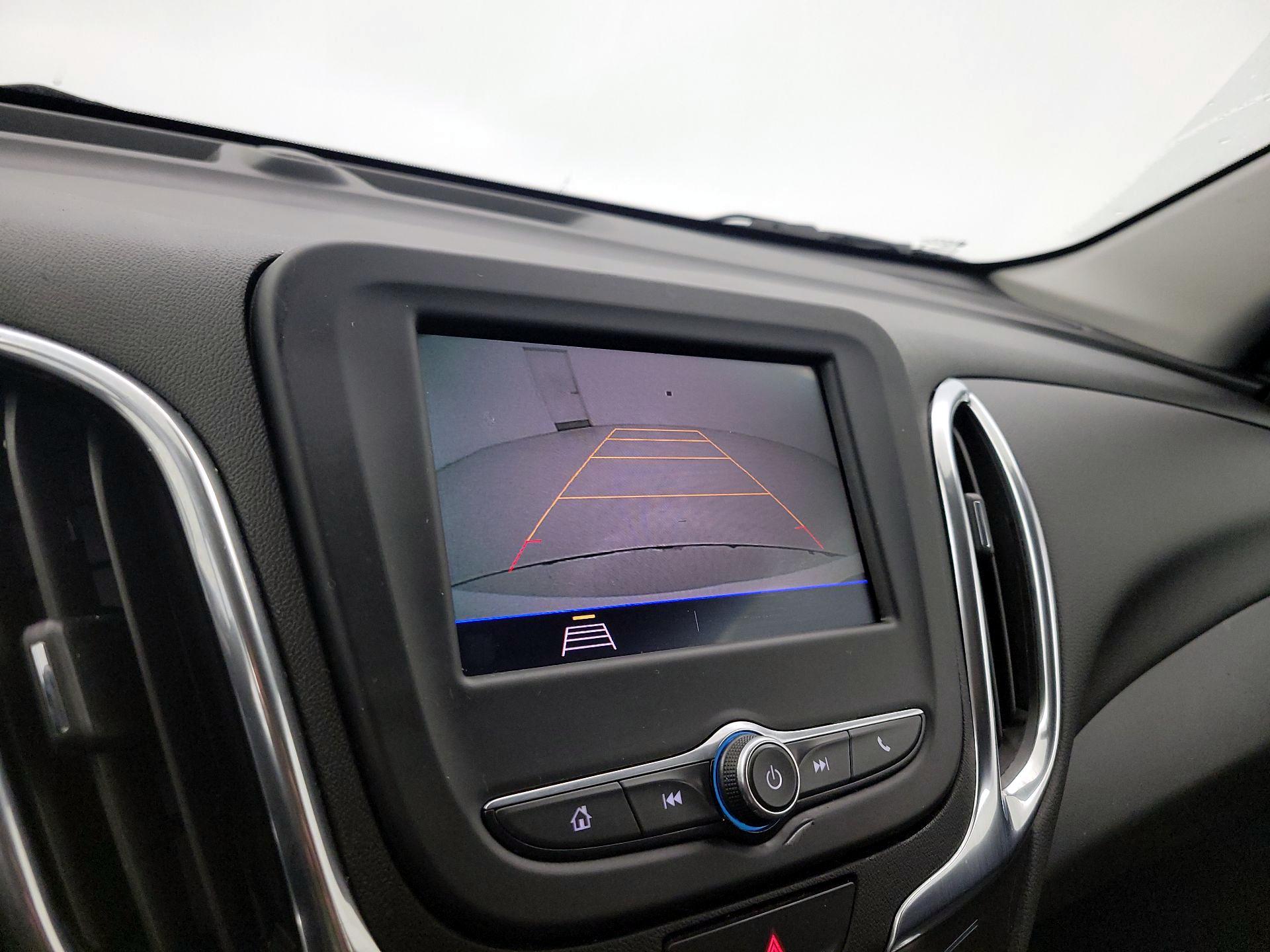 Thumbnail: 2021 Chevrolet Equinox - 14