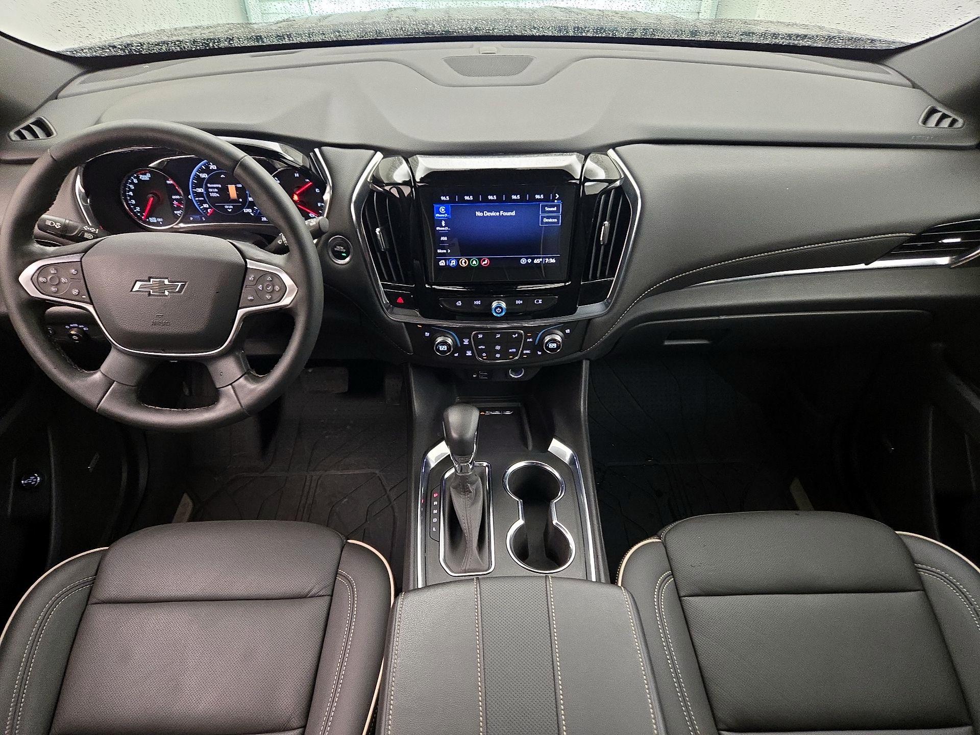 Thumbnail: 2023 Chevrolet Traverse - 9