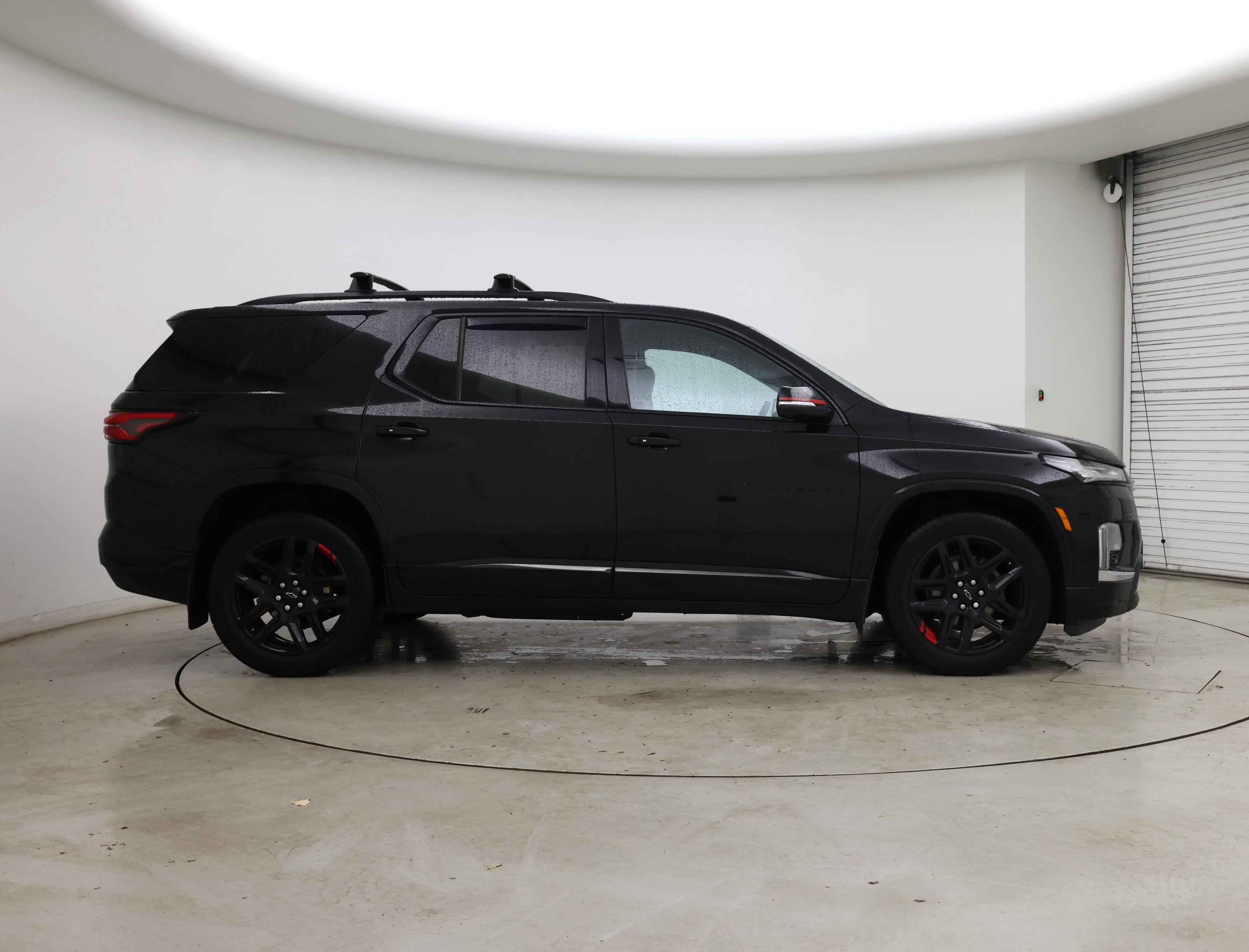 Thumbnail: 2023 Chevrolet Traverse - 7
