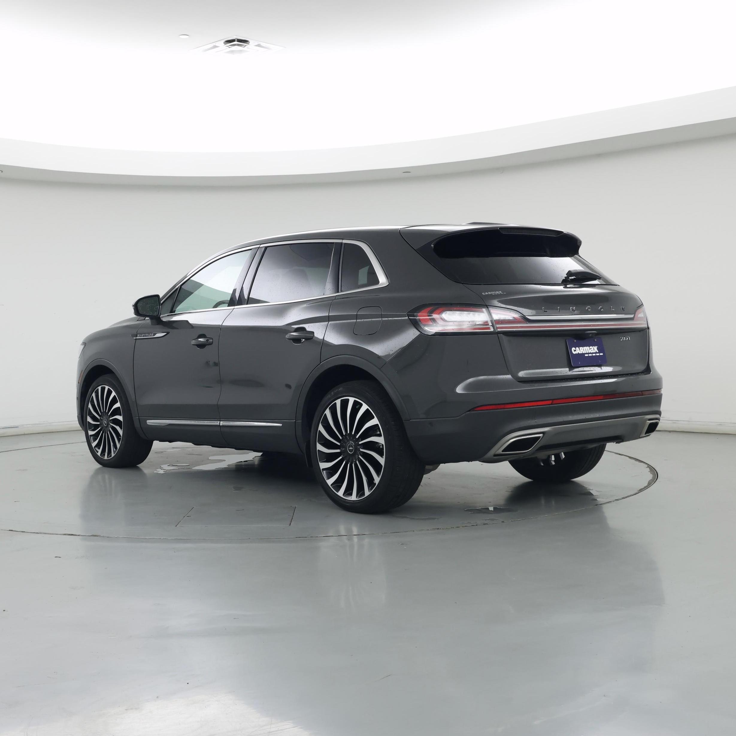 Thumbnail: 2022 Lincoln Nautilus - 2