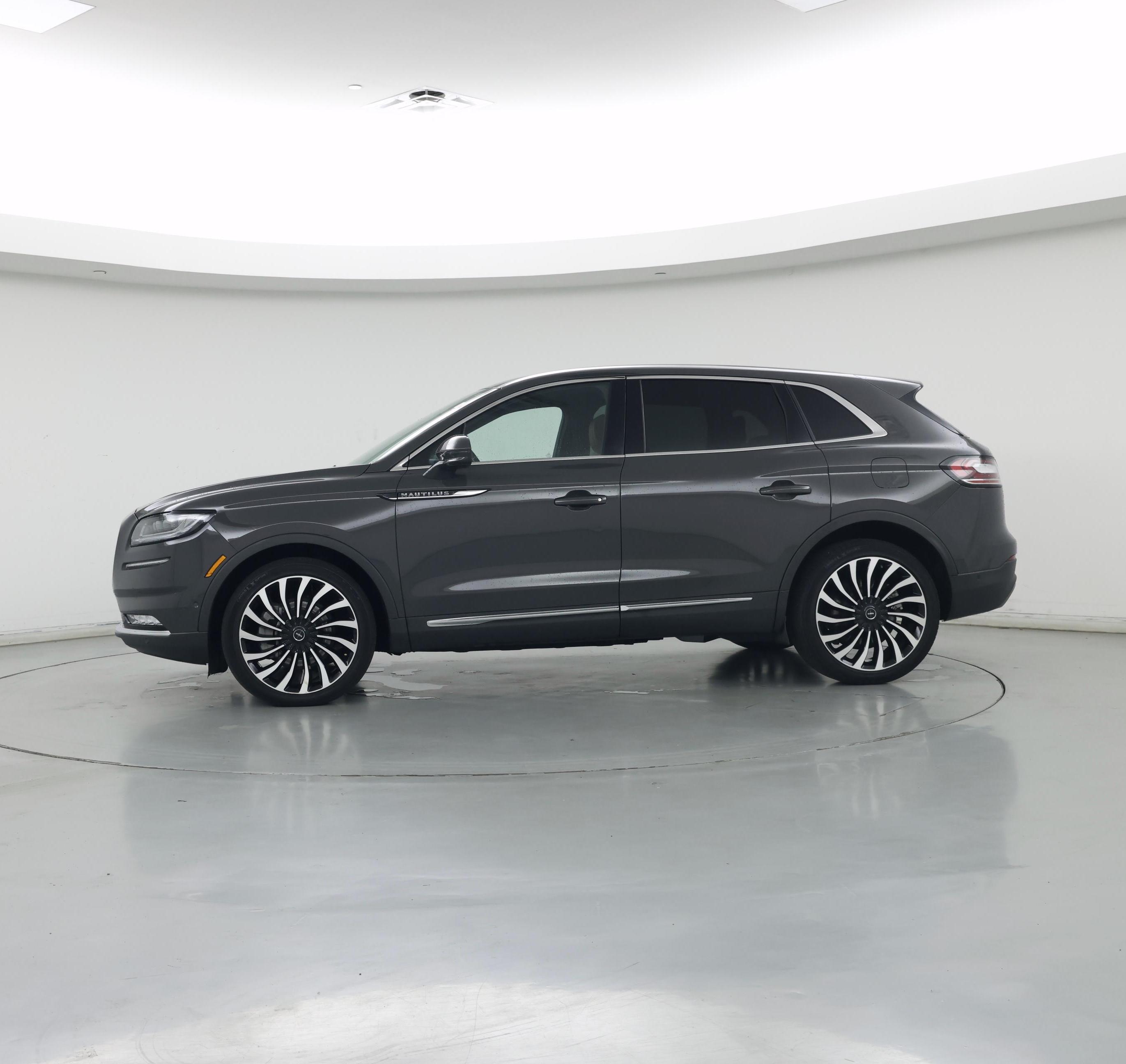 Thumbnail: 2022 Lincoln Nautilus - 3