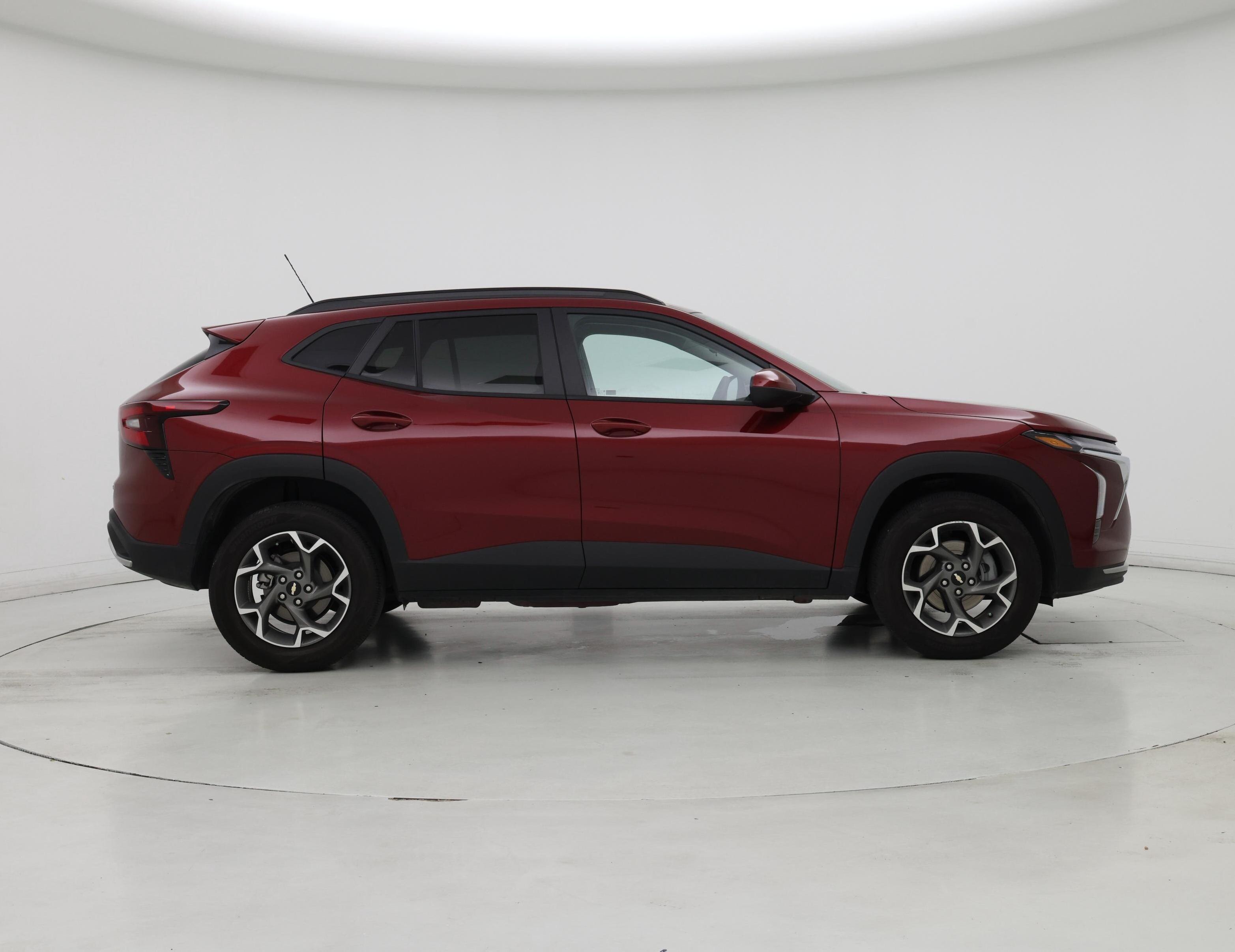 Thumbnail: 2025 Chevrolet Trax - 7