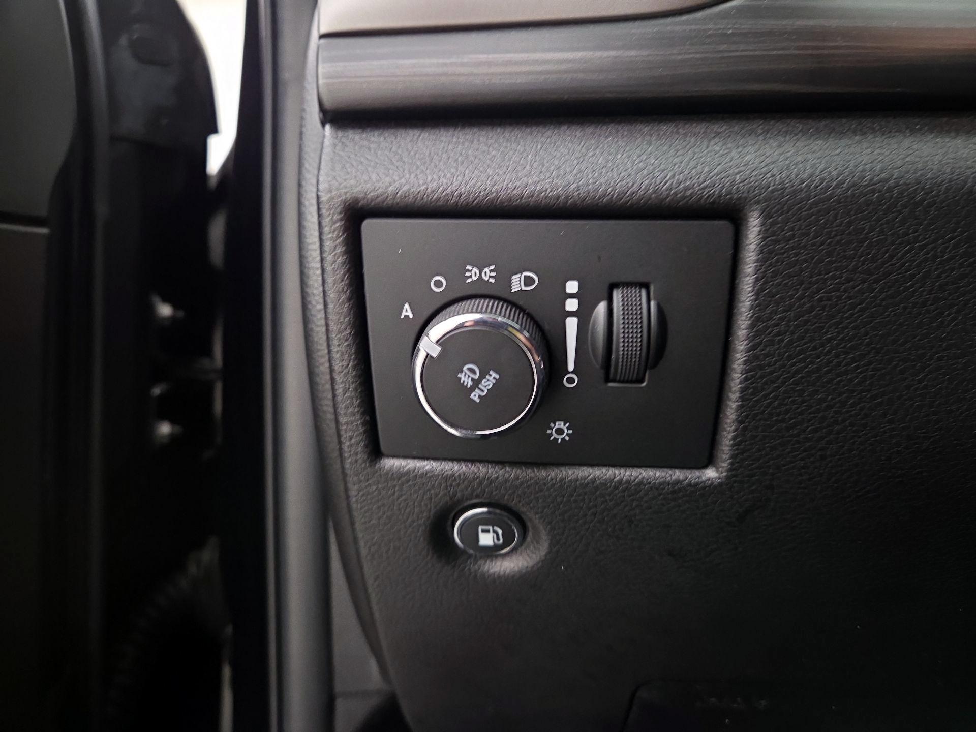 Thumbnail: 2021 Jeep Grand Cherokee - 13