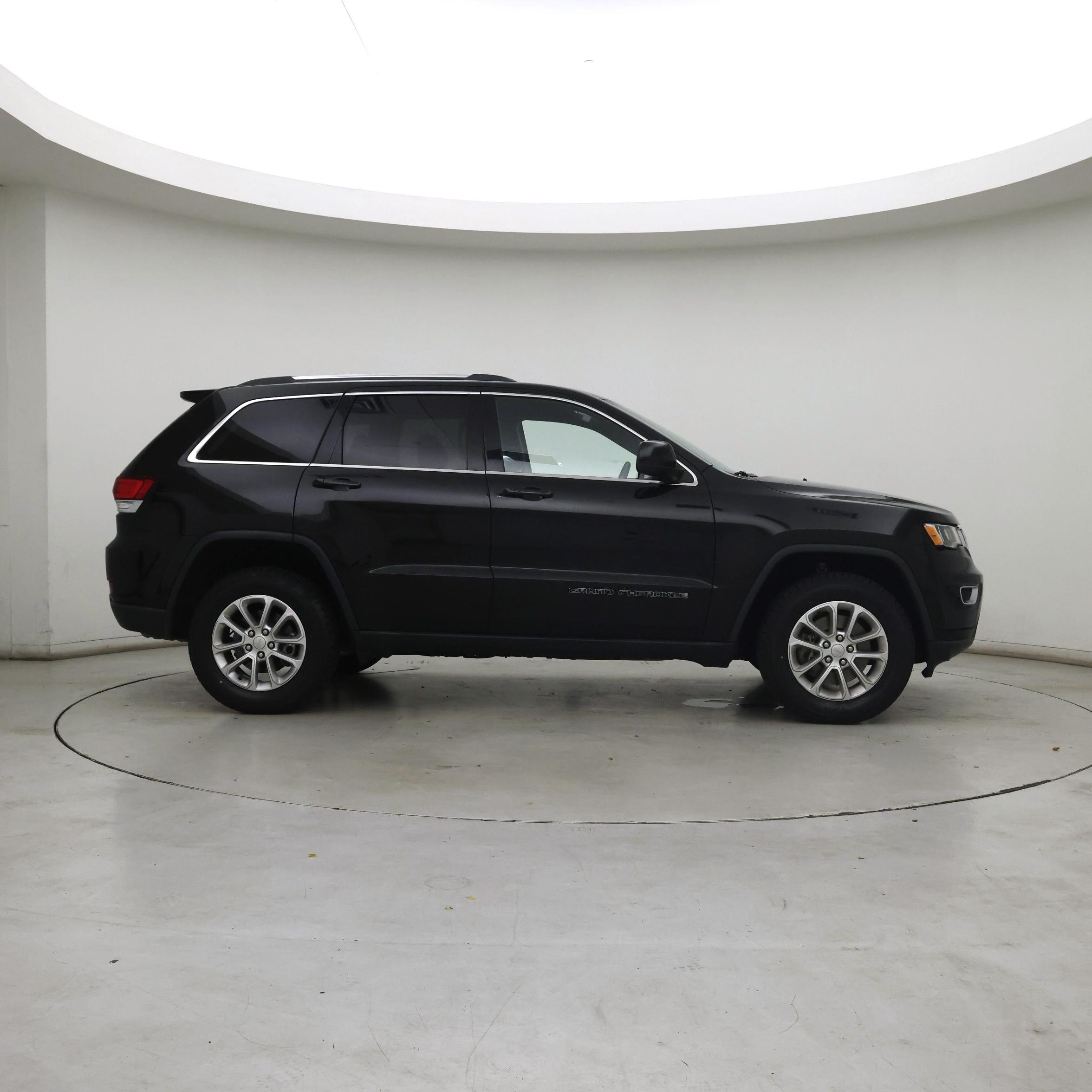 Thumbnail: 2021 Jeep Grand Cherokee - 7