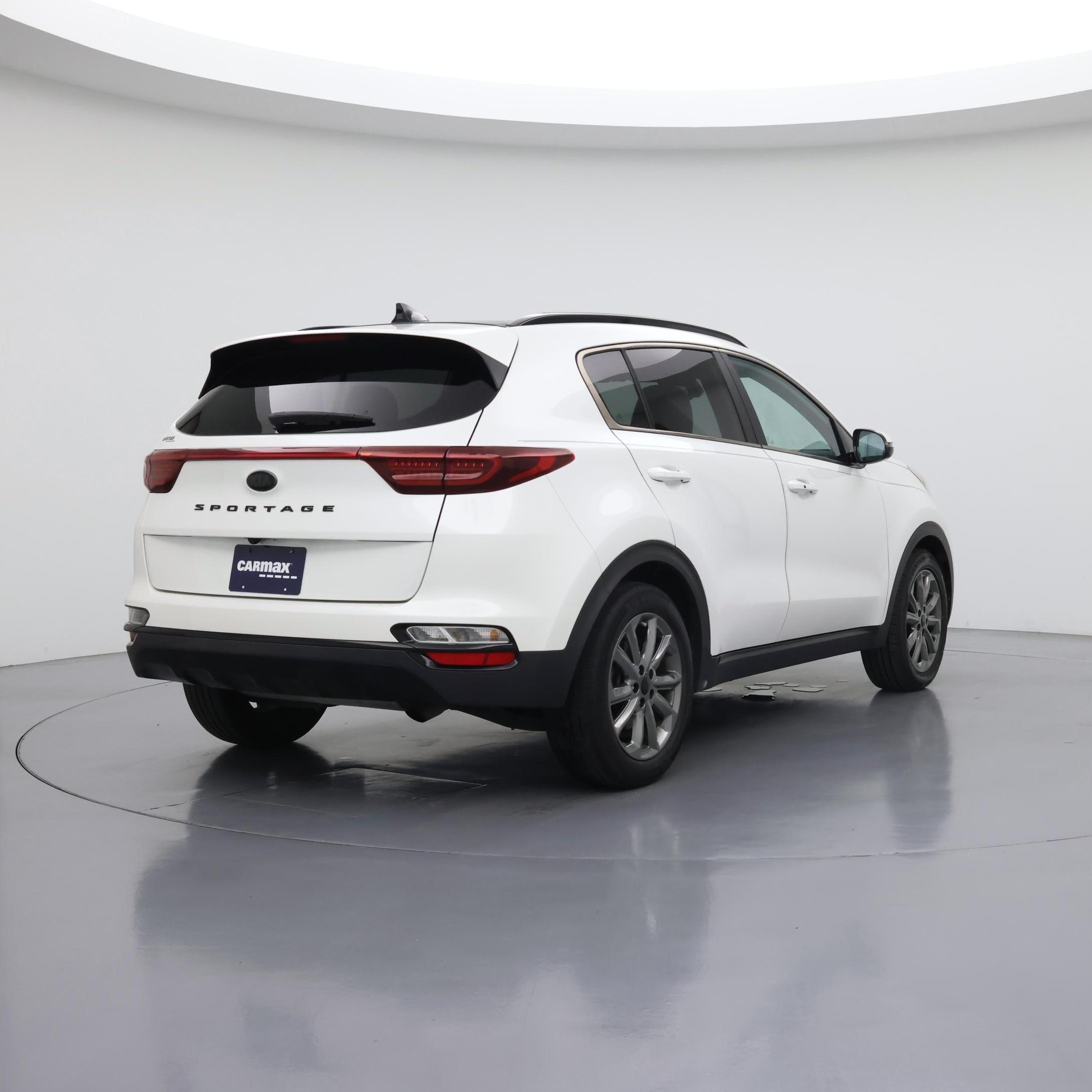 Thumbnail: 2022 Kia Sportage - 8