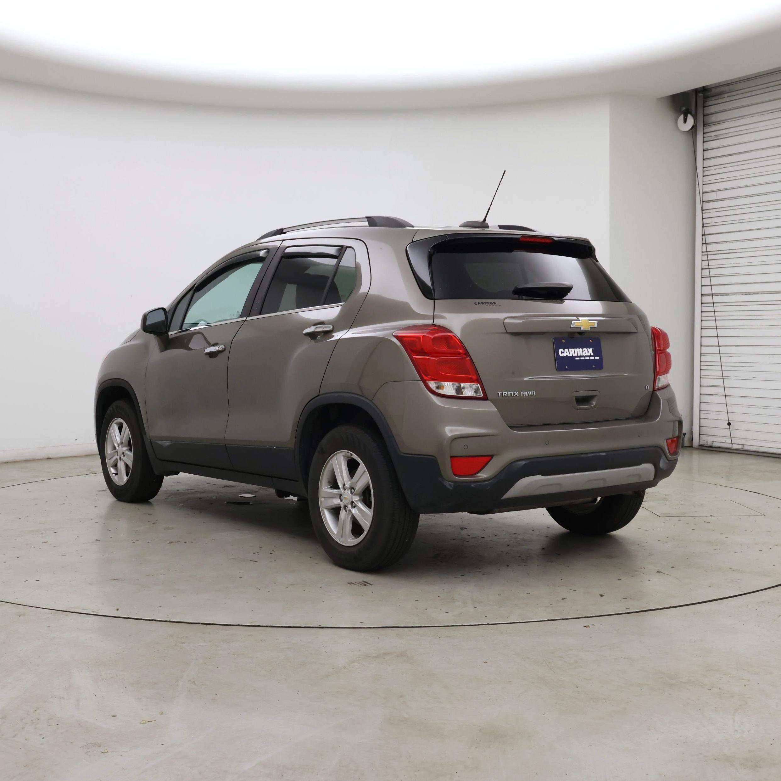 Thumbnail: 2020 Chevrolet Trax - 2