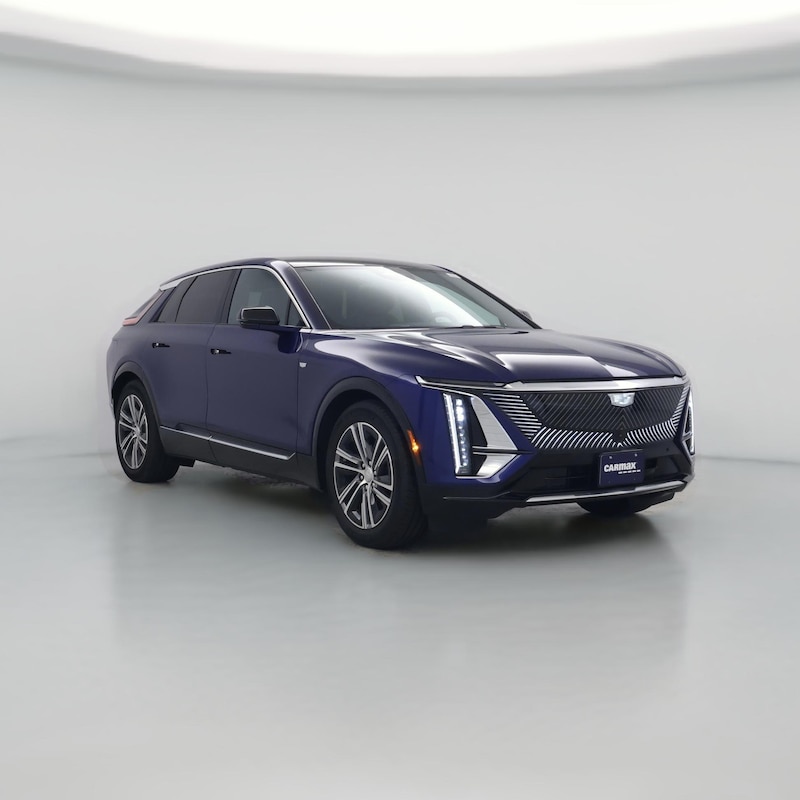 2024 Cadillac LYRIQ Luxury 2