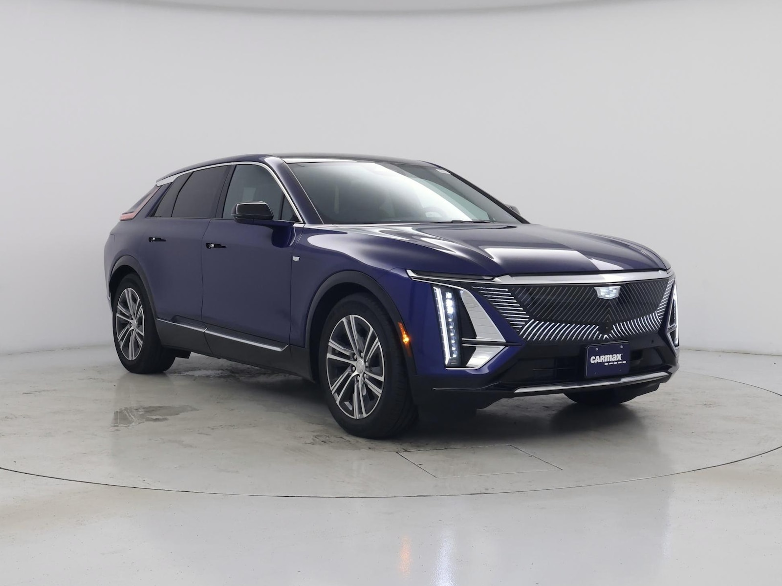2024 Cadillac LYRIQ Luxury 2 - Photo 2