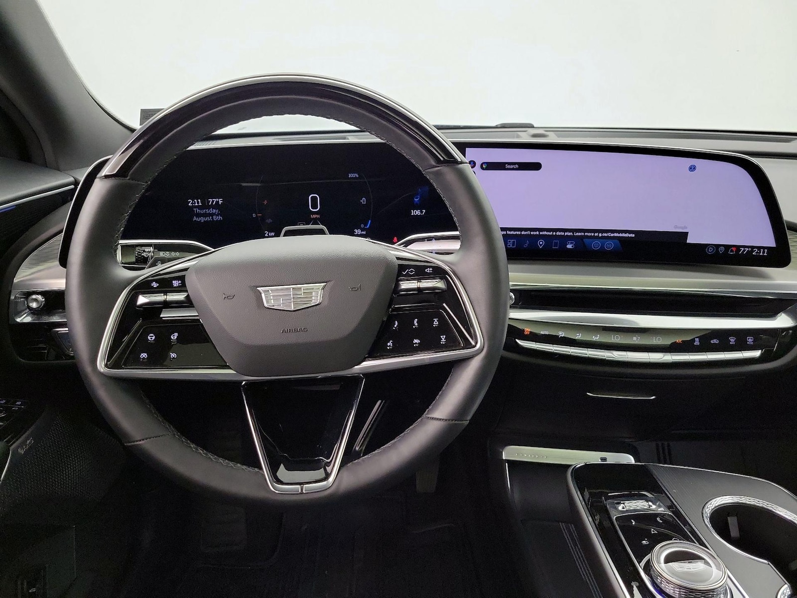 2024 Cadillac LYRIQ Luxury 2 - Photo 11