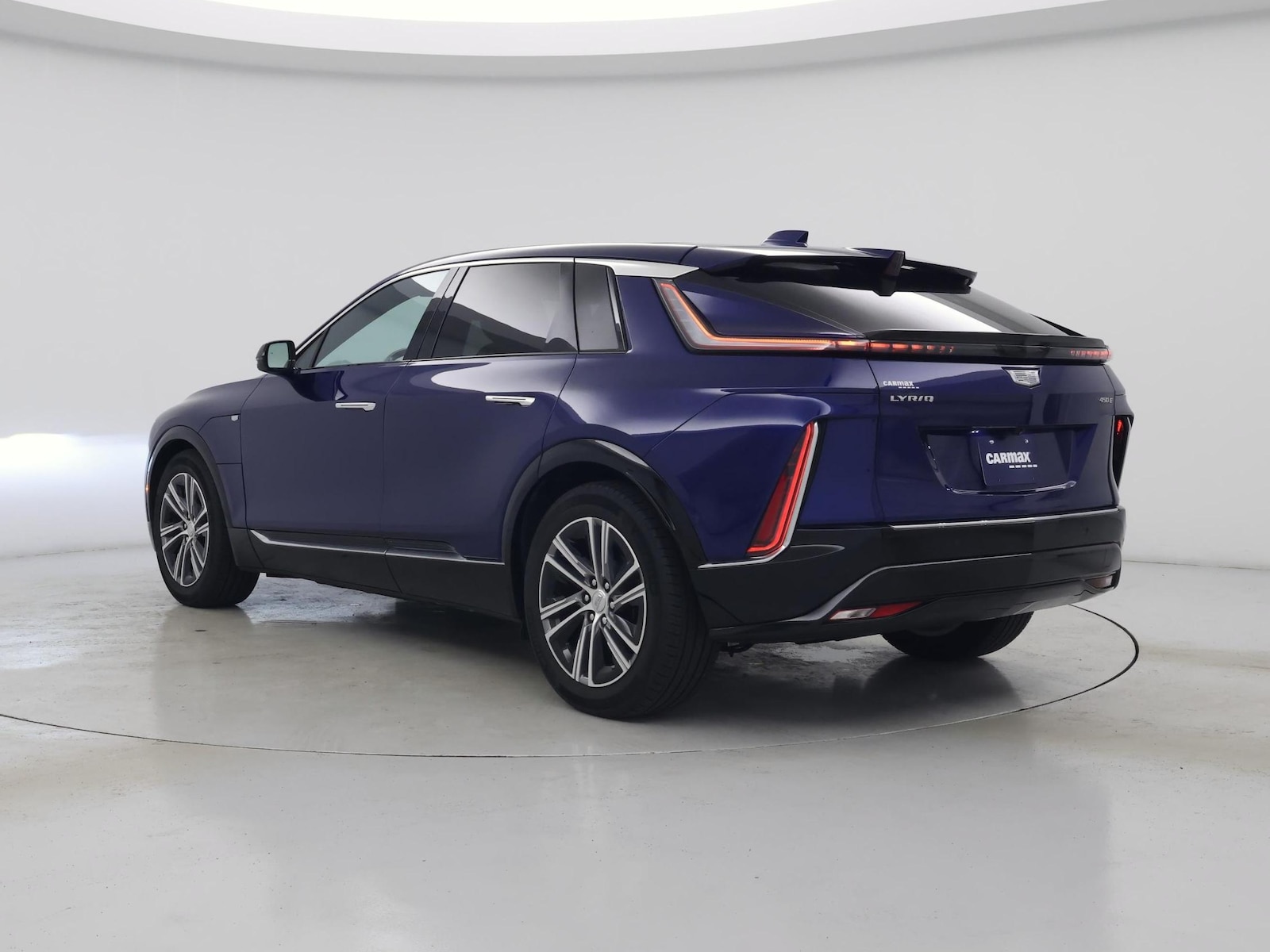 2024 Cadillac LYRIQ Luxury 2 - Photo 3