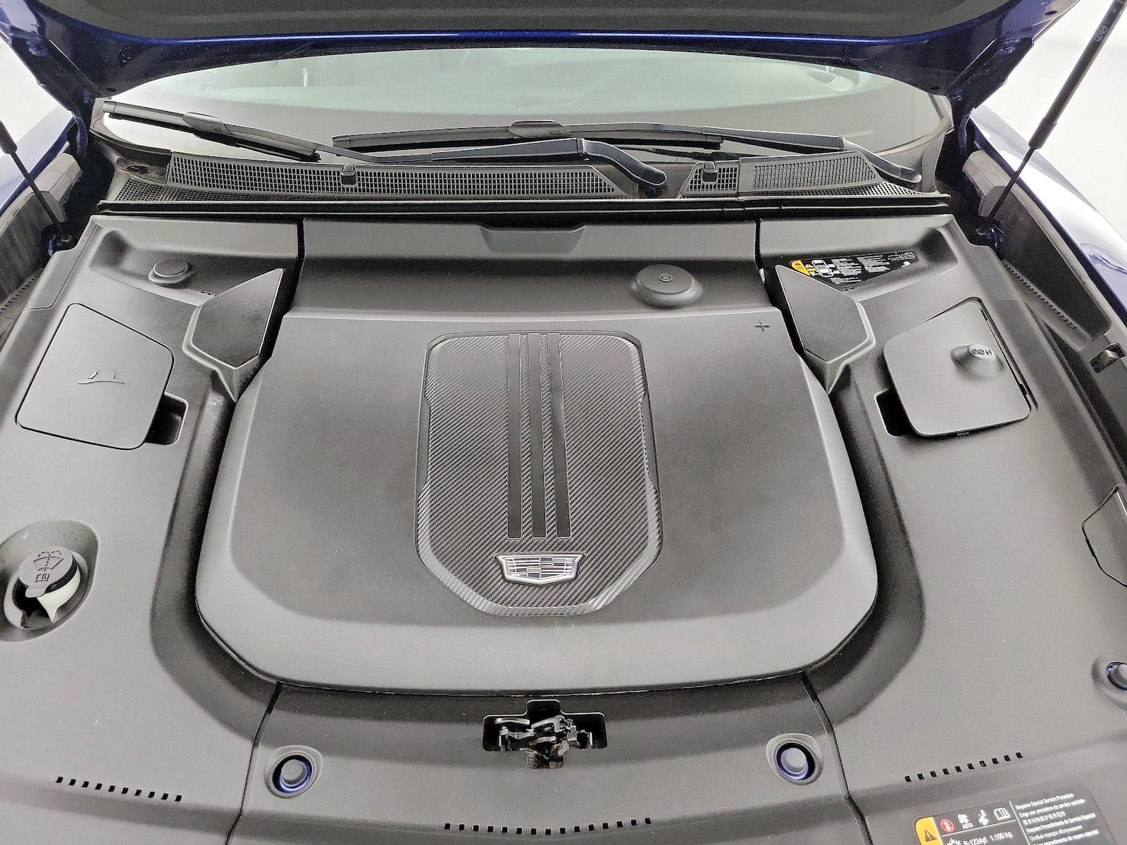 2024 Cadillac LYRIQ Luxury 2 - Photo 23