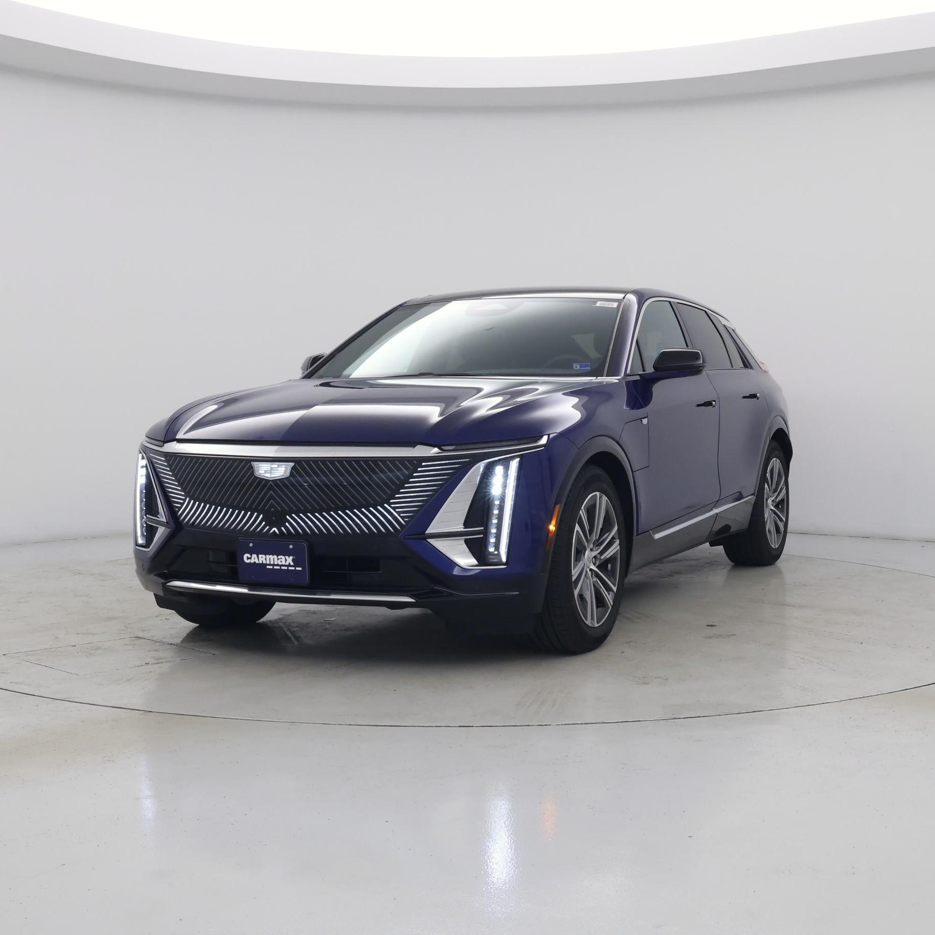 Thumbnail: 2024 Cadillac Lyriq - 4