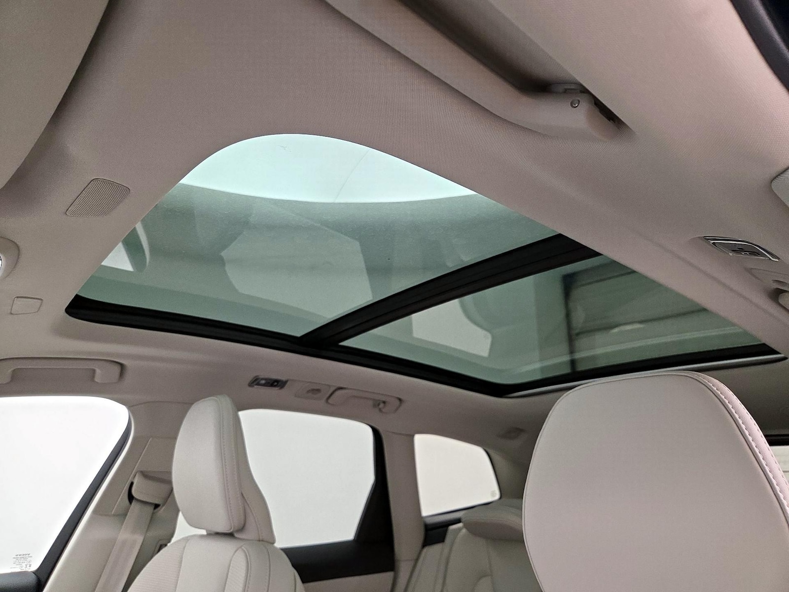 2021 Volvo XC60 Inscription - Photo 21