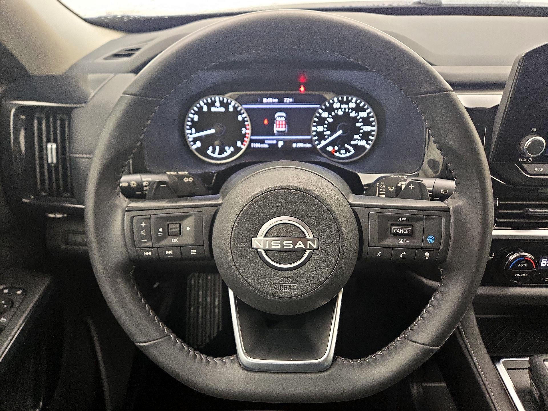 Thumbnail: 2025 Nissan Pathfinder - 10