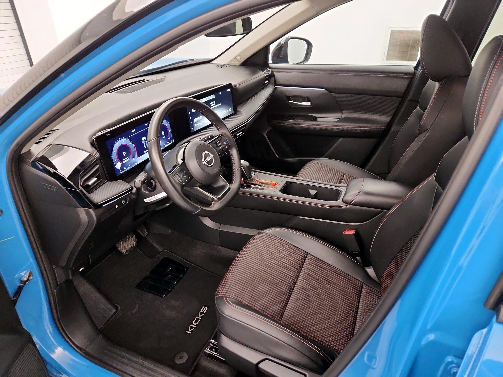 Thumbnail: 2025 Nissan Kicks - 11