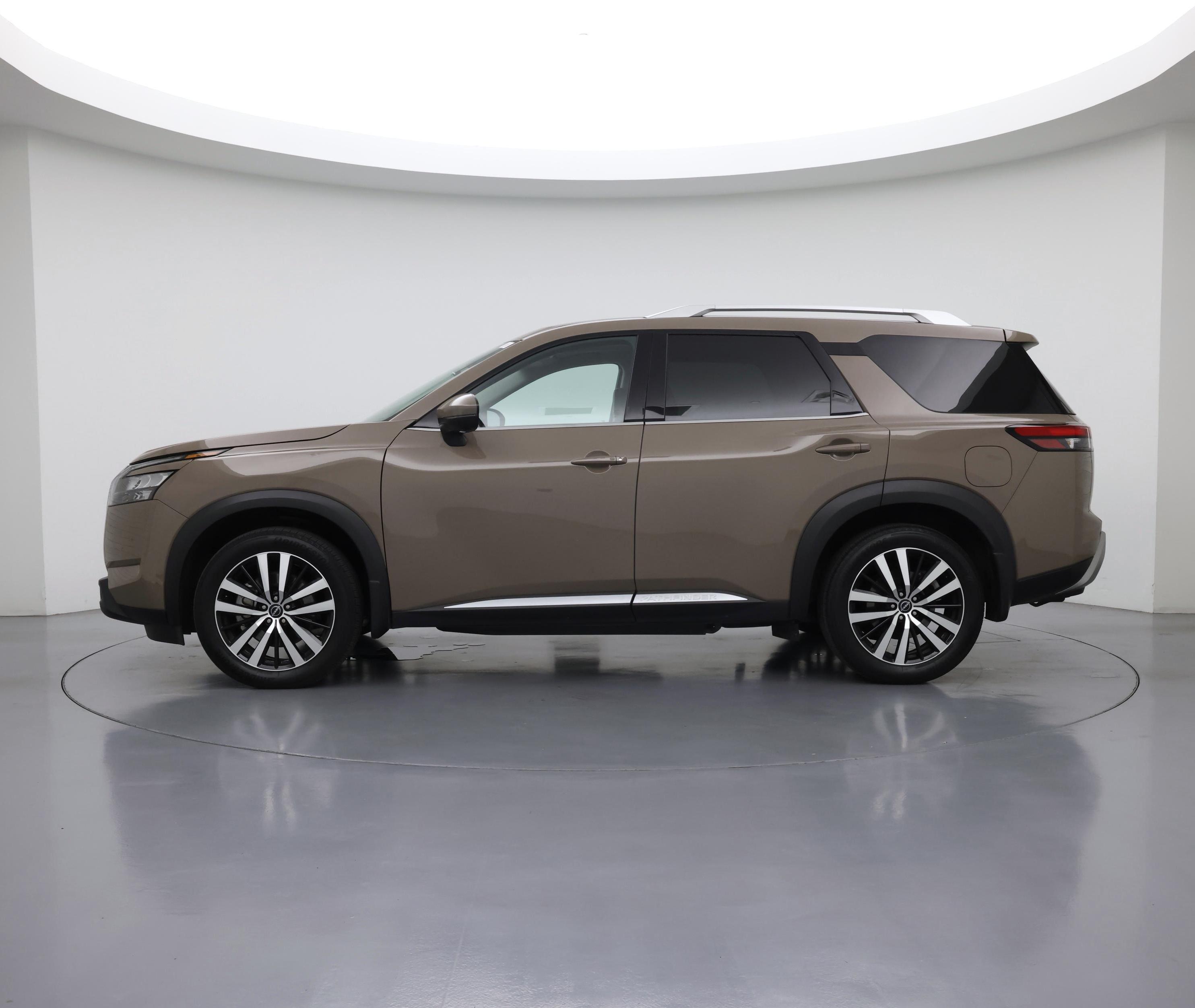 Thumbnail: 2025 Nissan Pathfinder - 3