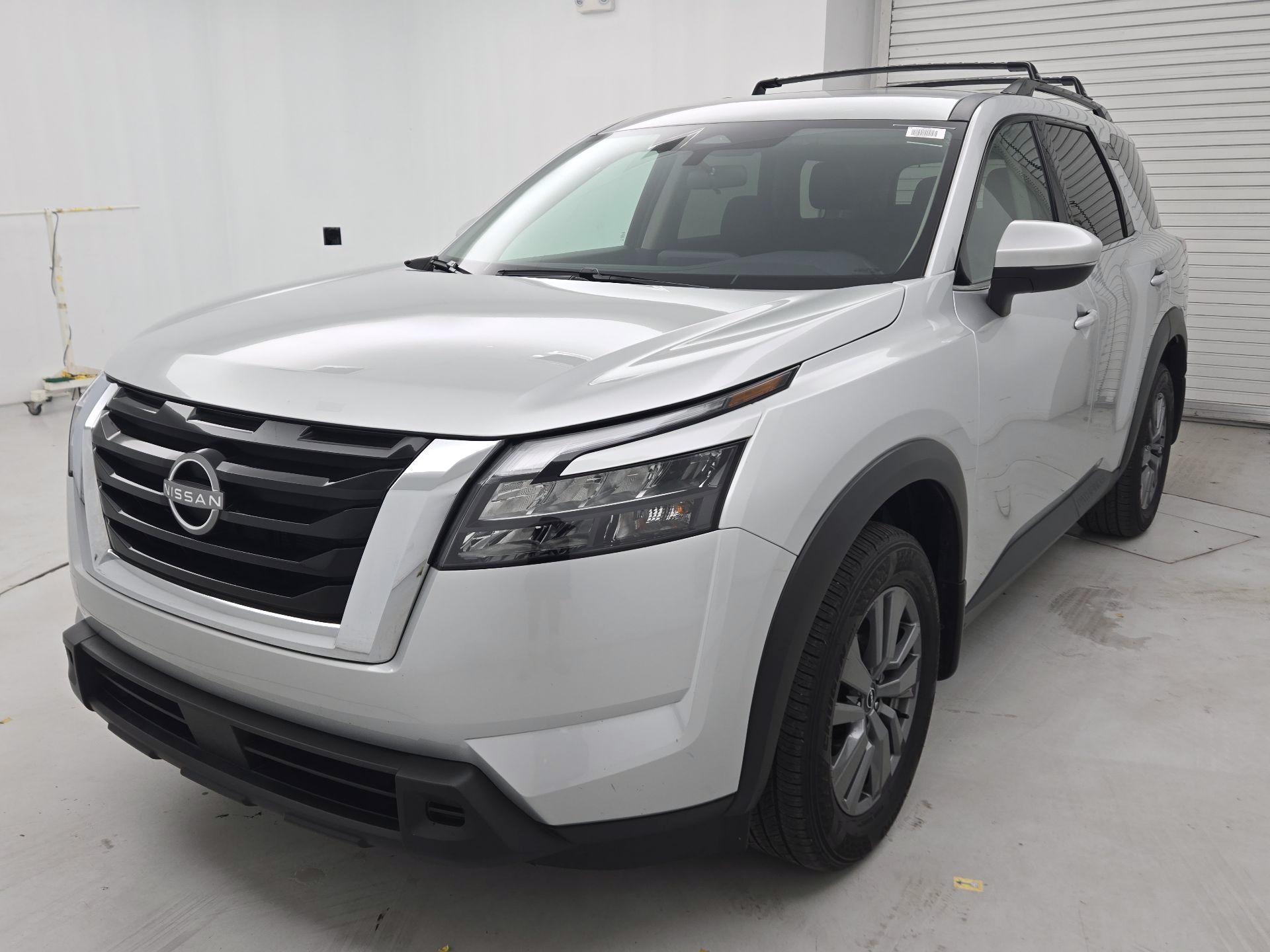 Thumbnail: 2025 Nissan Pathfinder - 3